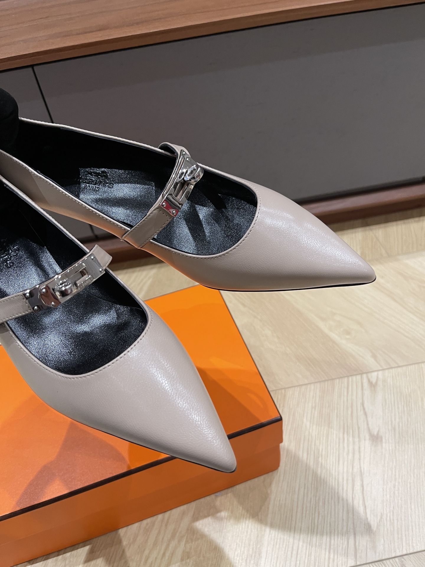 HERMES 00009 HERMES 00009