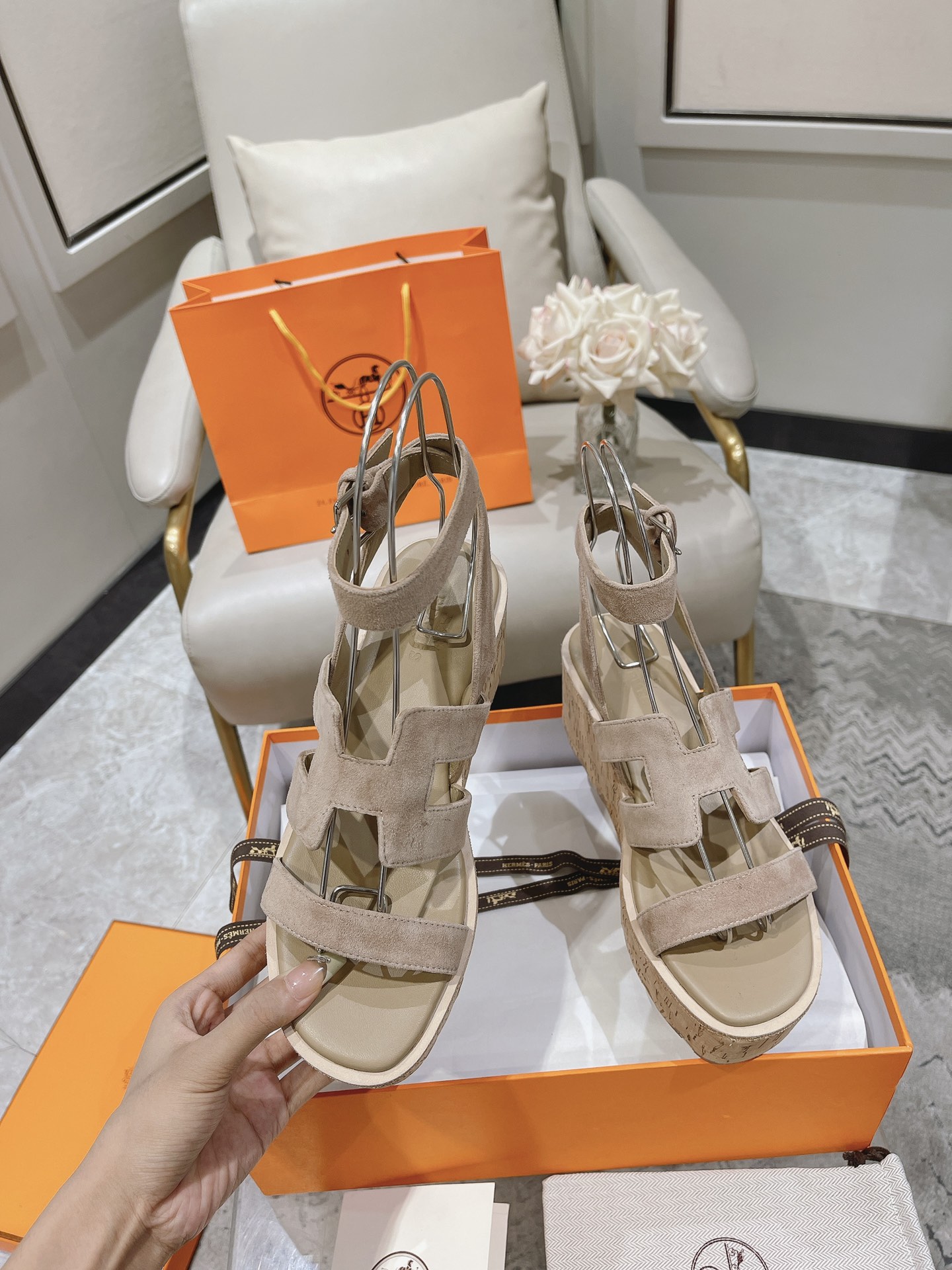 HERMES  00009