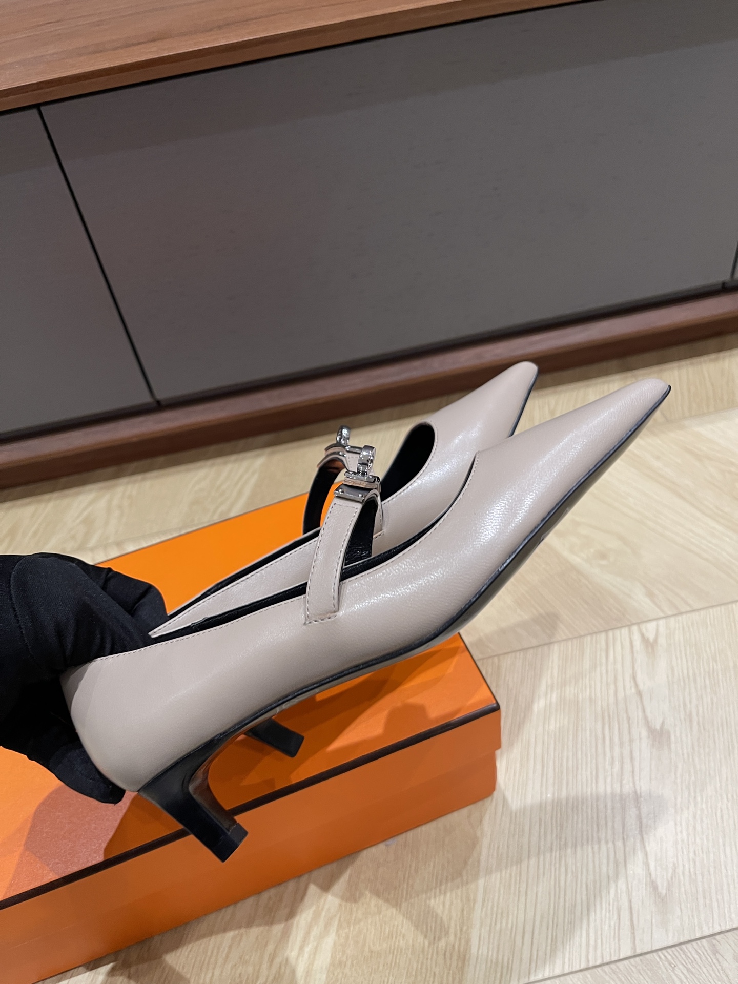 HERMES 00009 HERMES 00009
