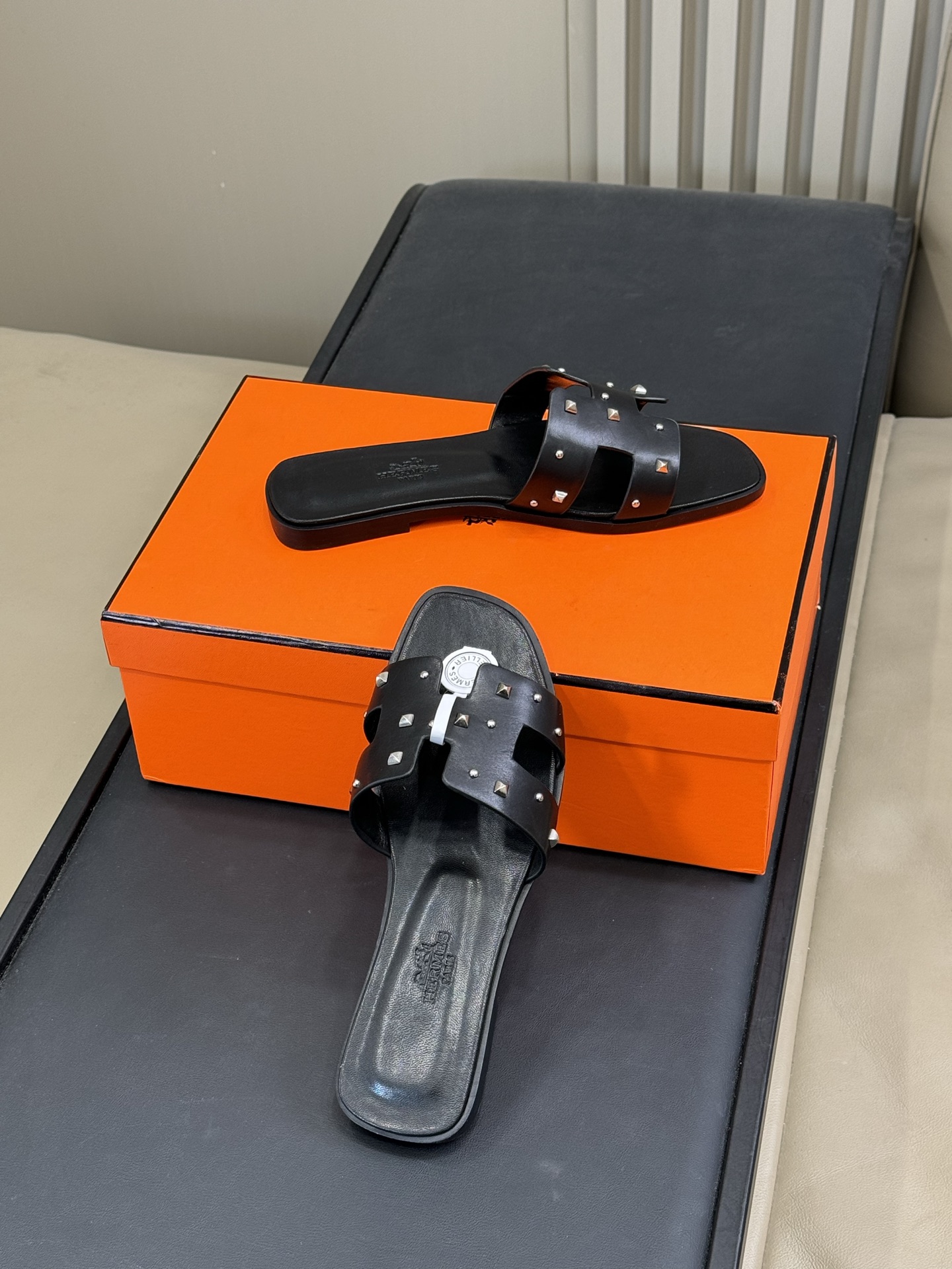 HERMES 00016