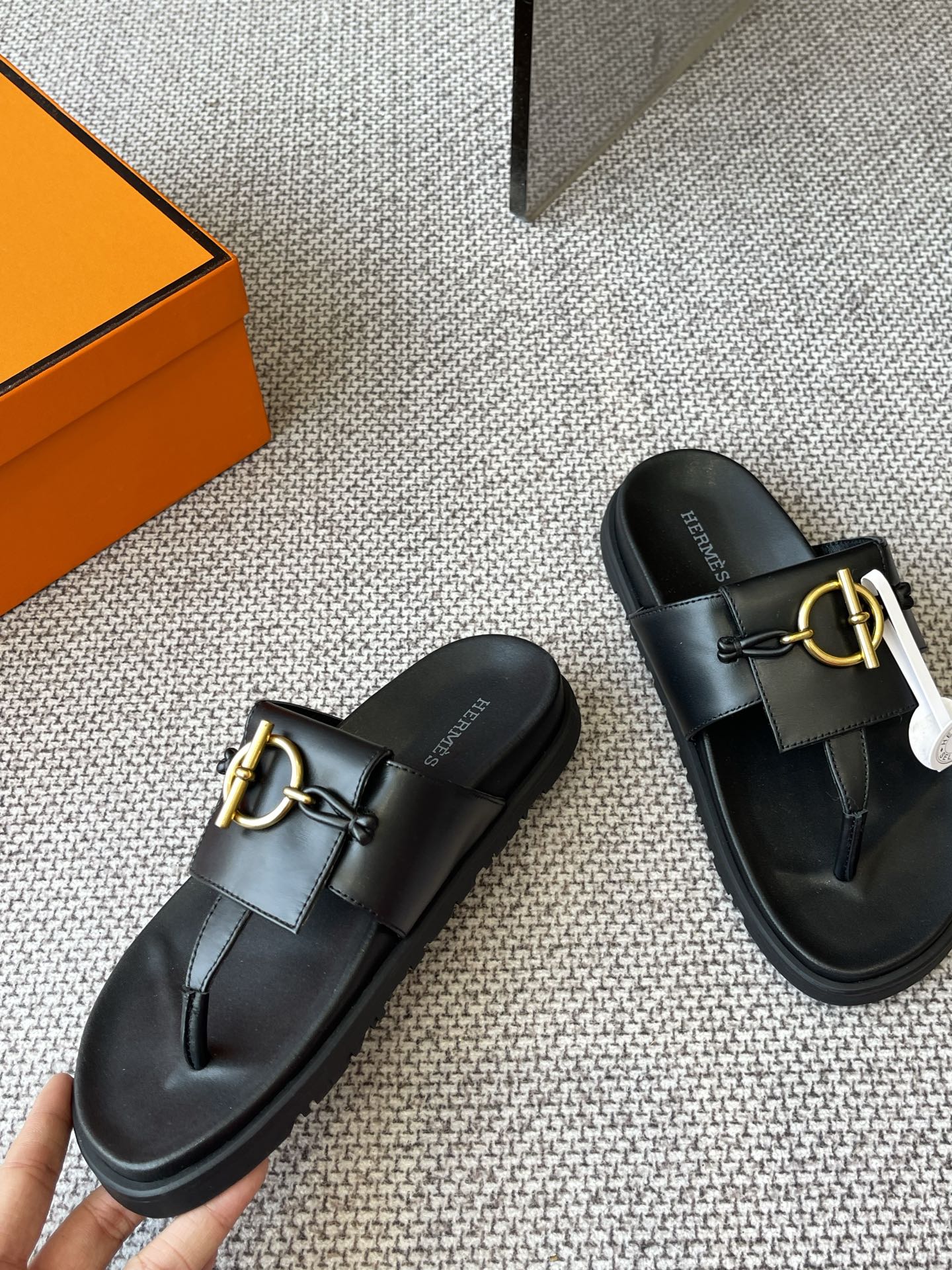 HERMES  00019