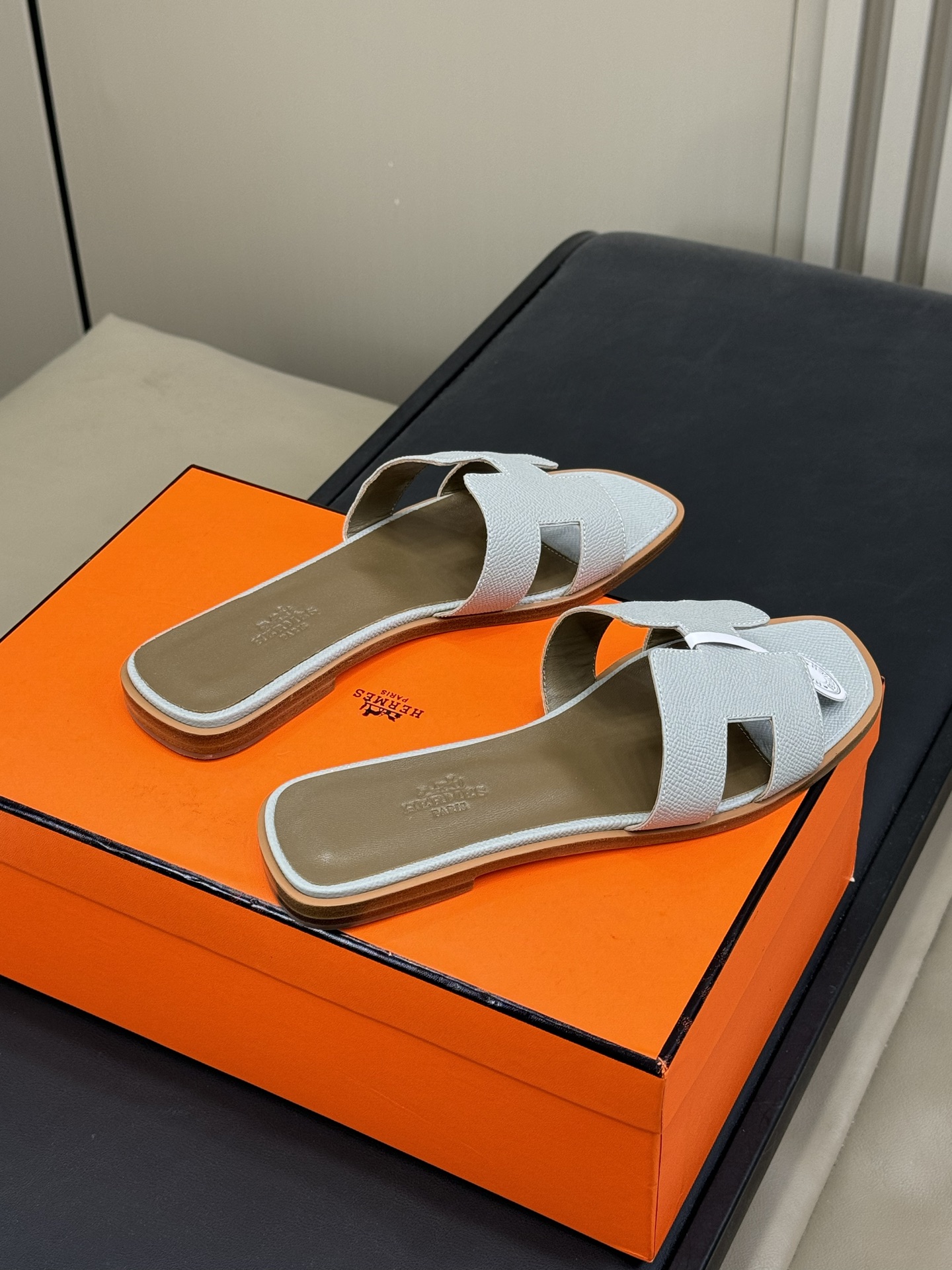 HERMES 00026