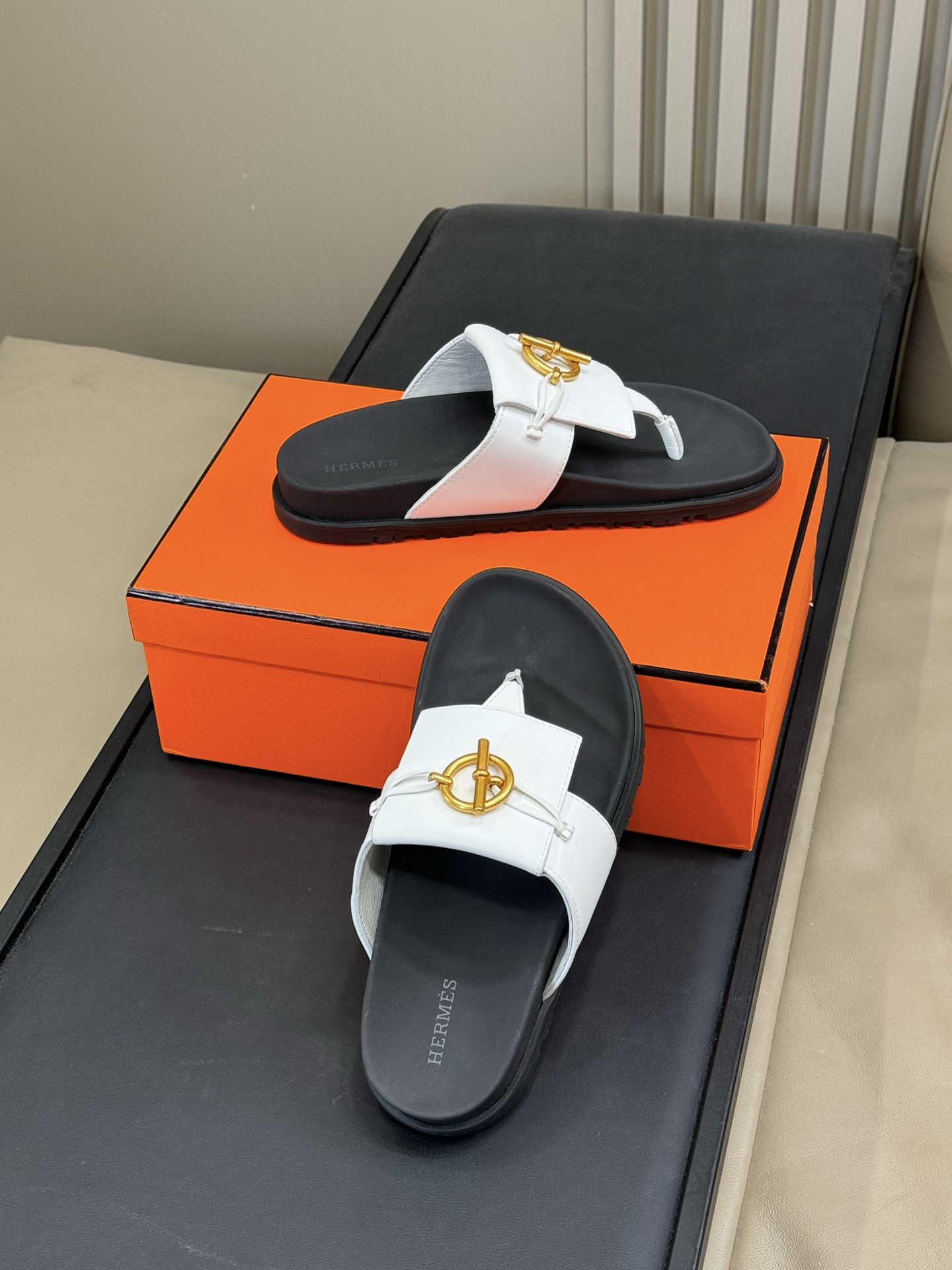 HERMES  00026