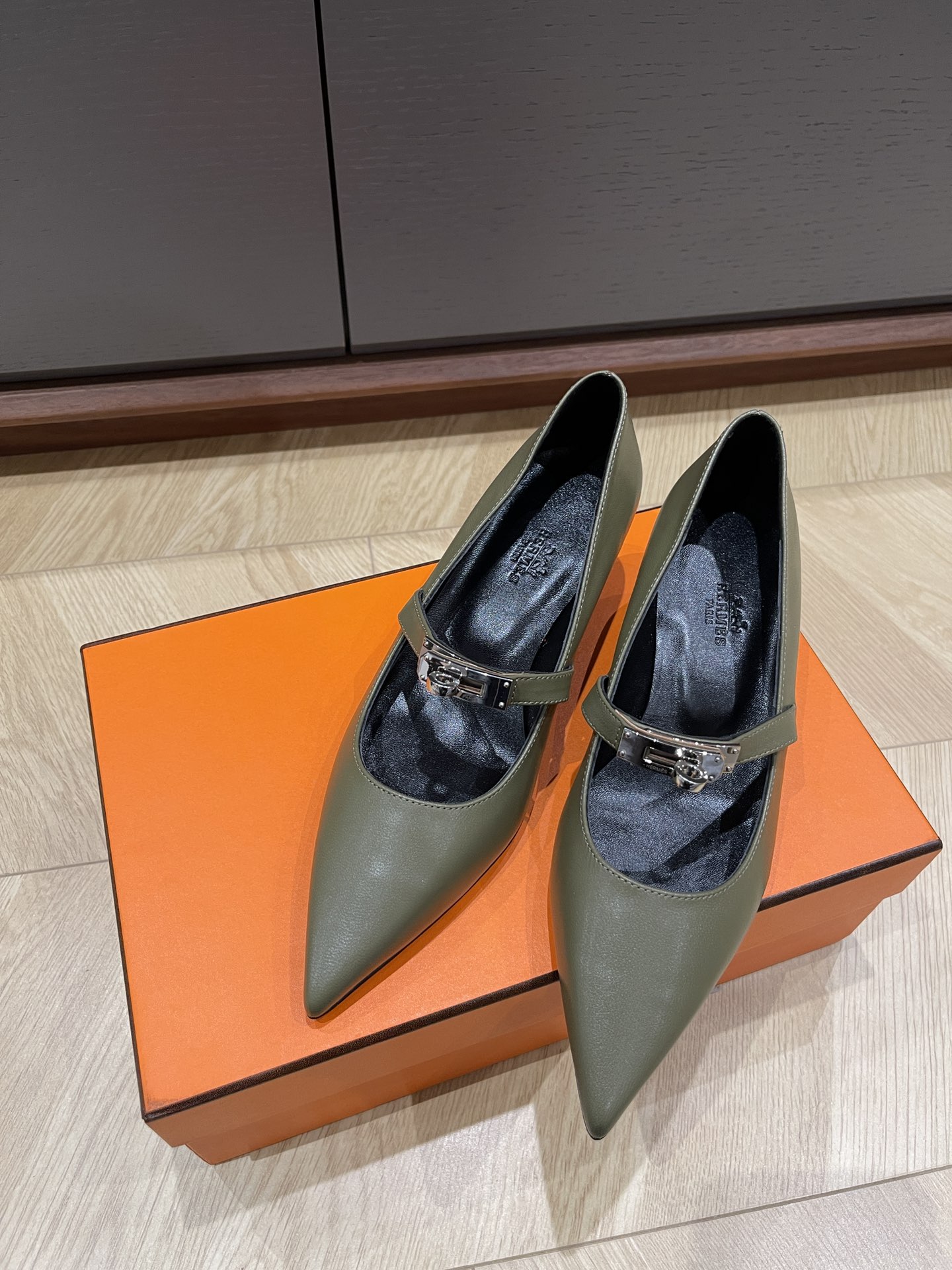 HERMES 00029 HERMES 00029