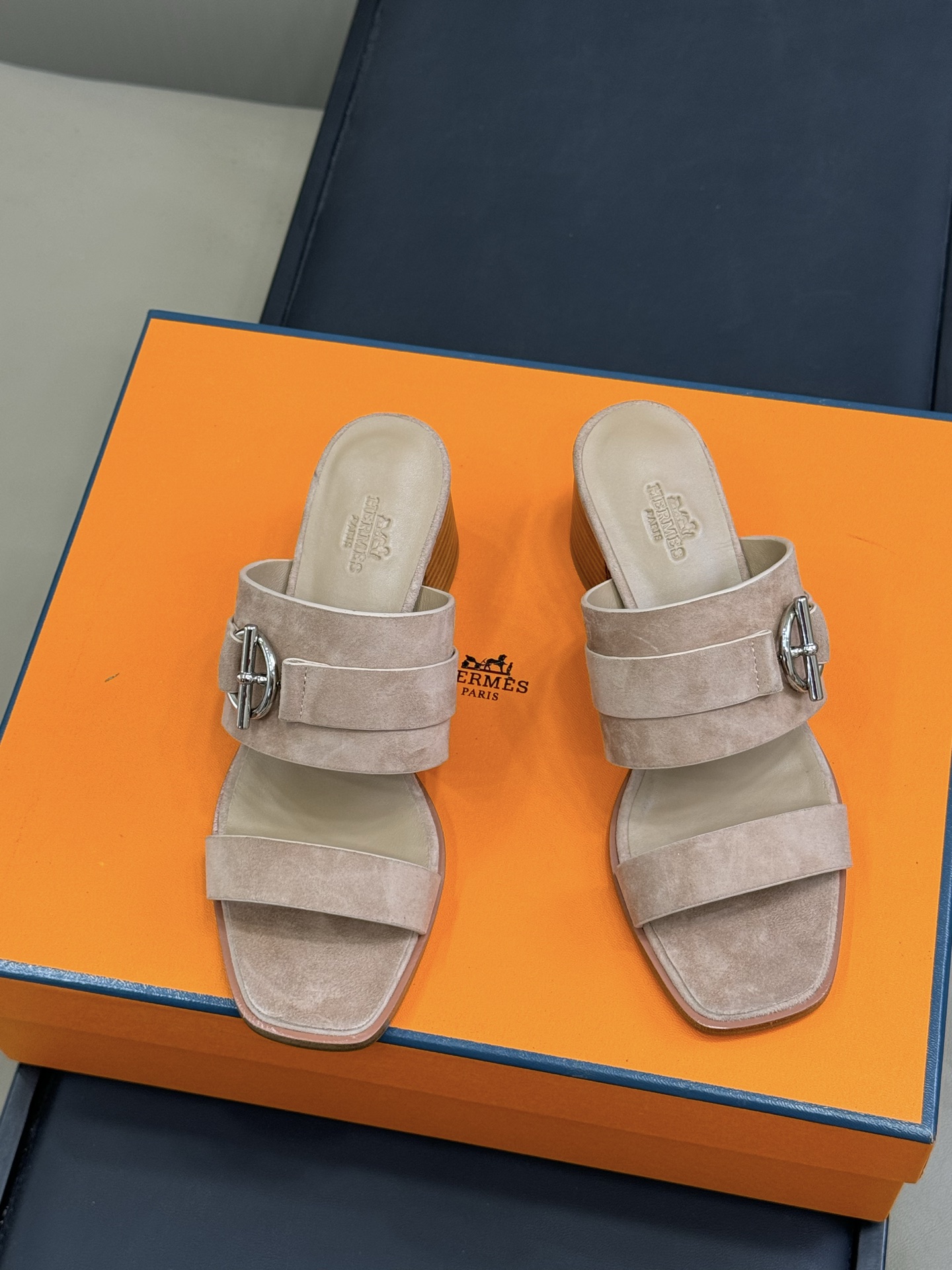 HERMES  00036