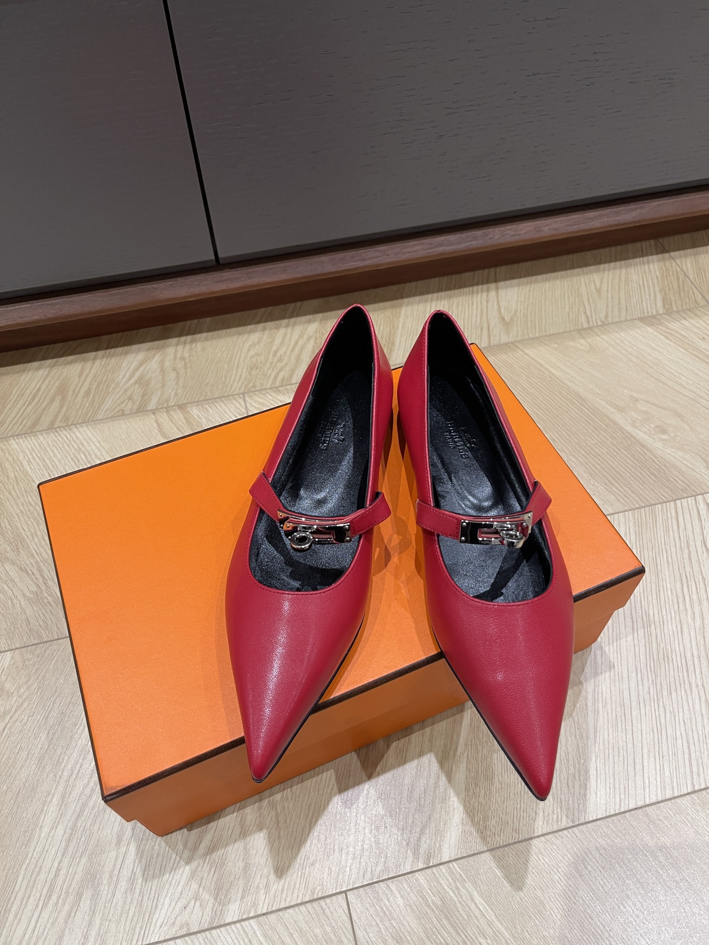 HERMES 00038
