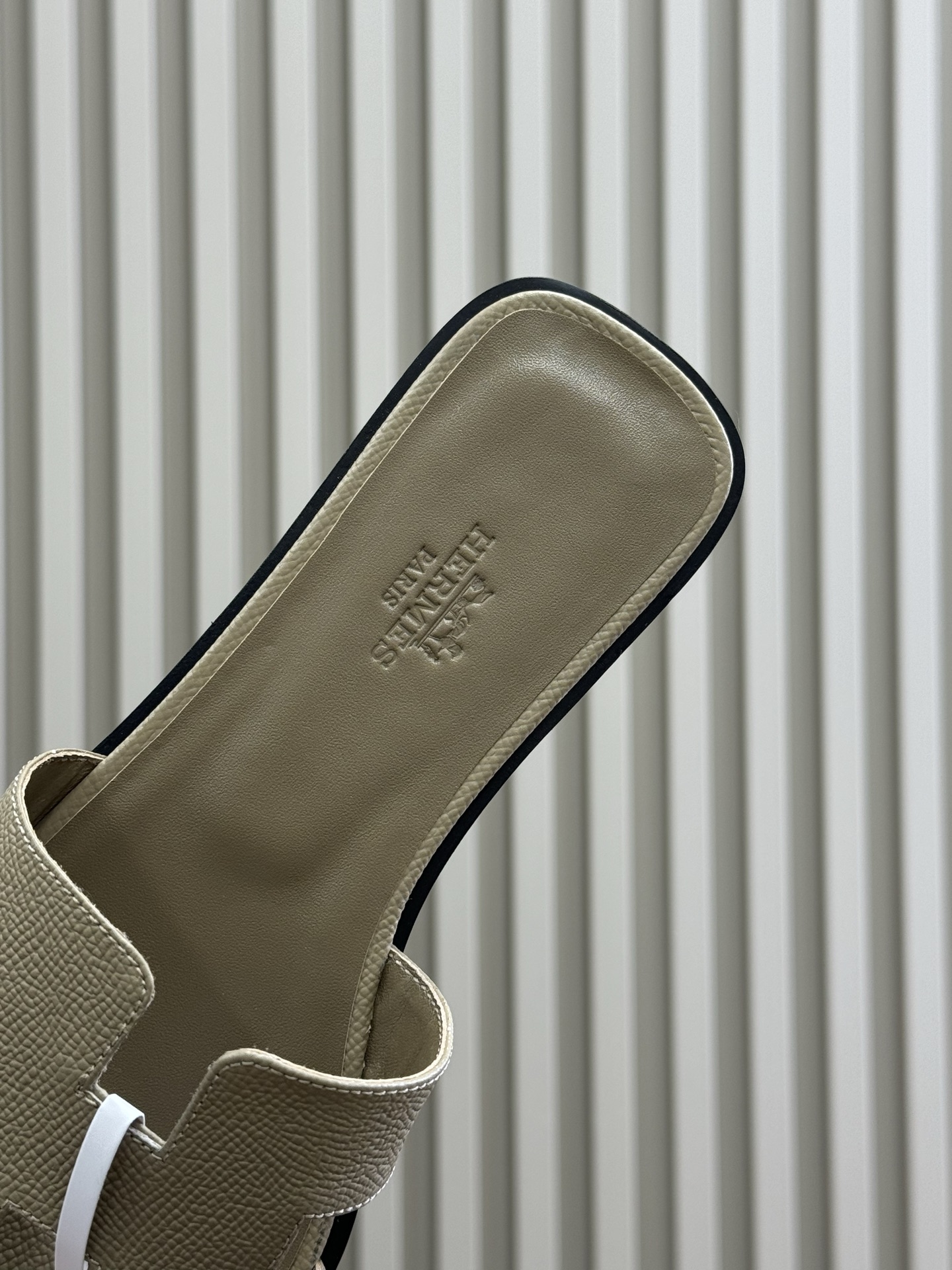 HERMES 00039 HERMES 00039
