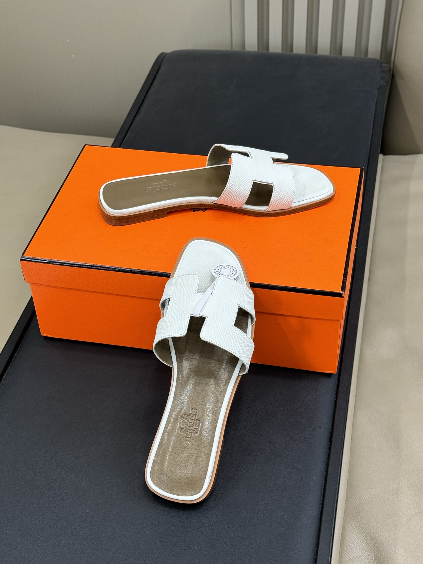 HERMES 00039 HERMES 00039