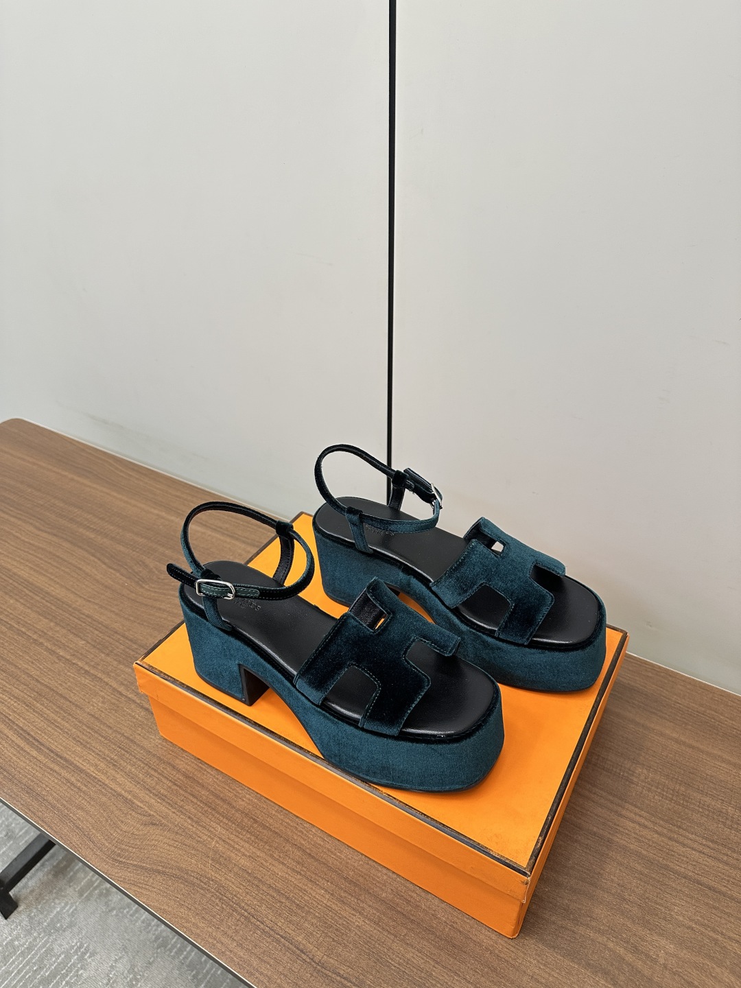 HERMES  00039