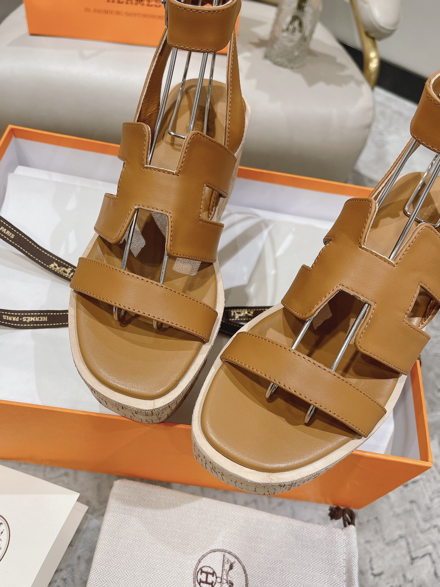 HERMES  00039