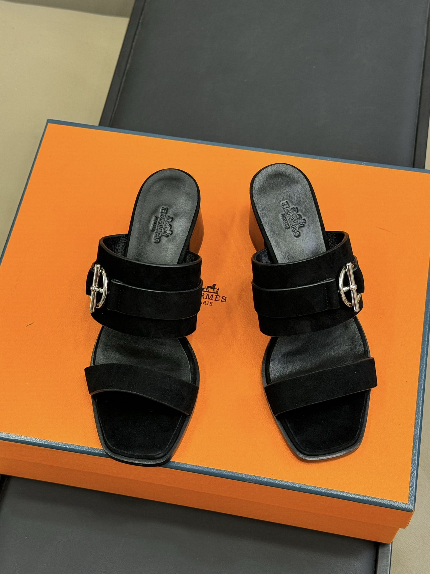 HERMES  00046