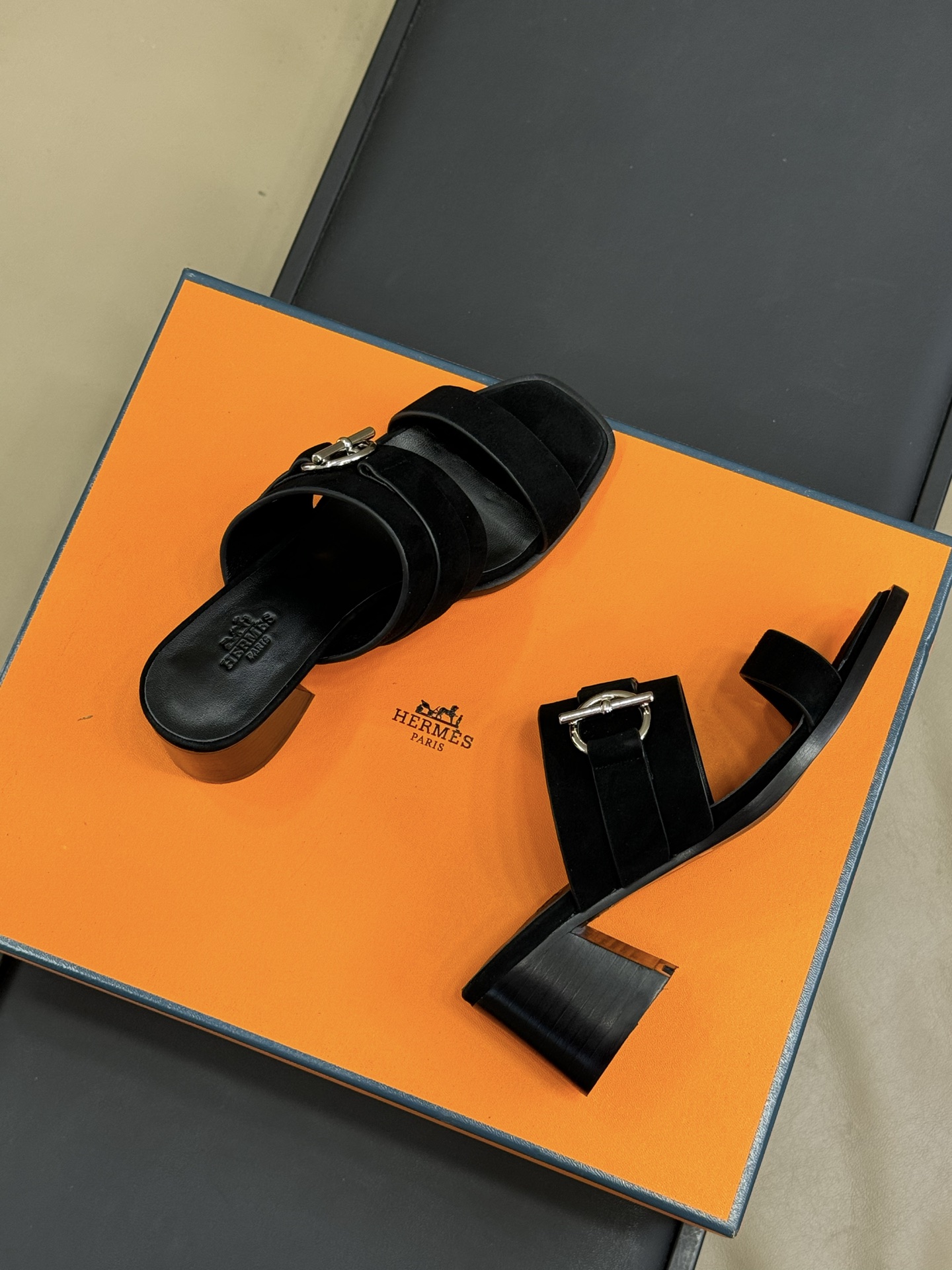 HERMES  00046