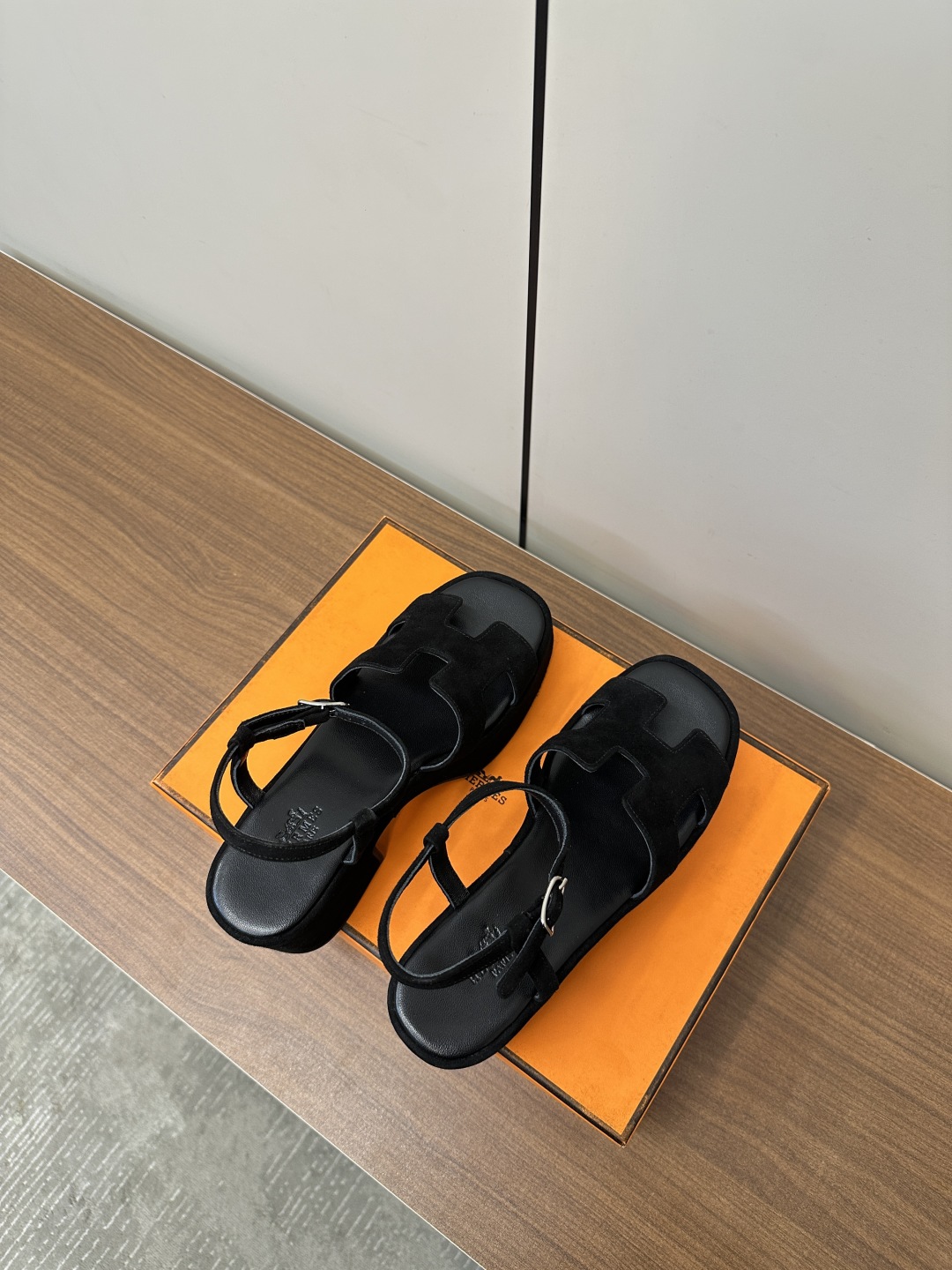 HERMES  00049
