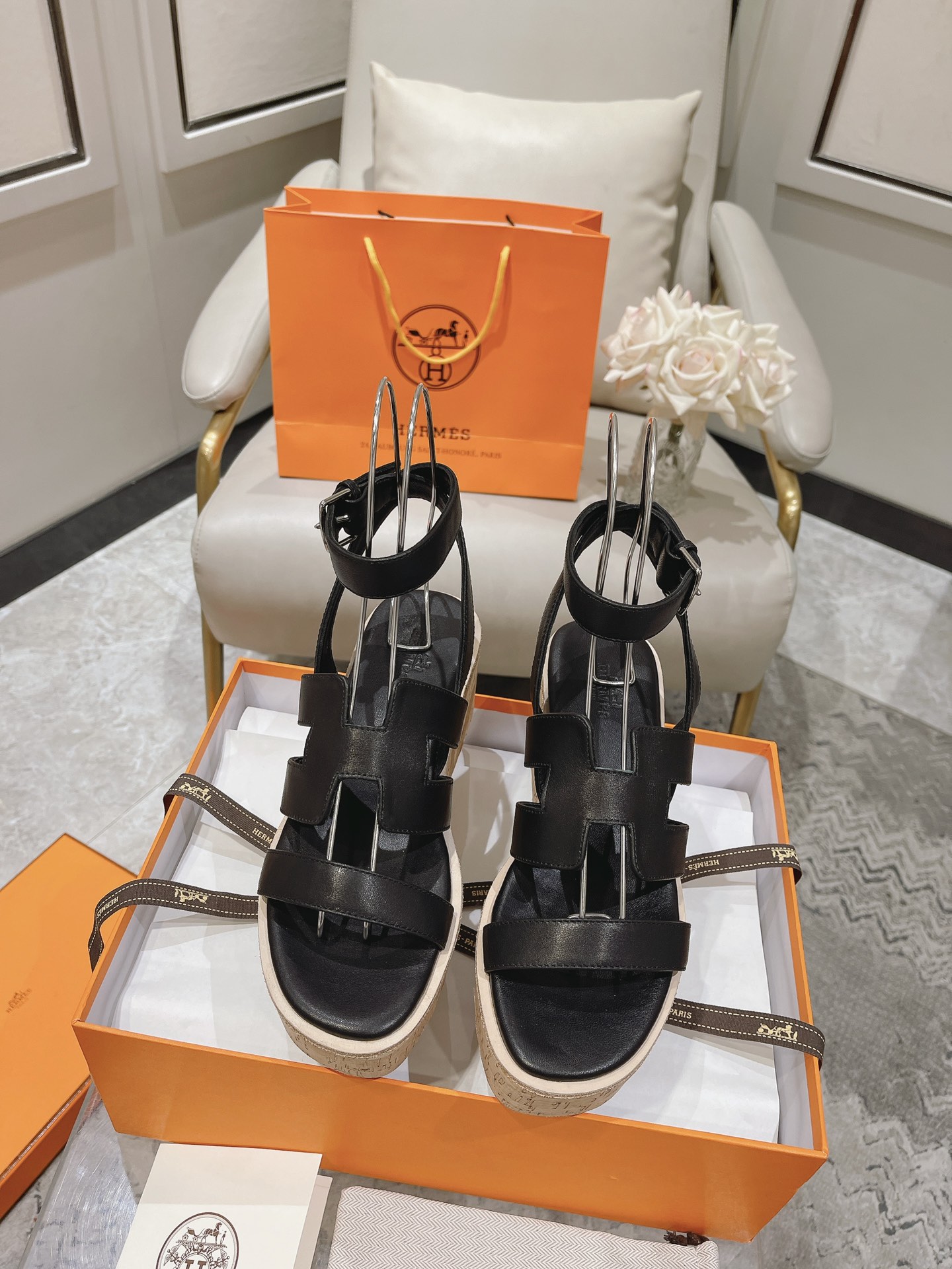 HERMES  00049