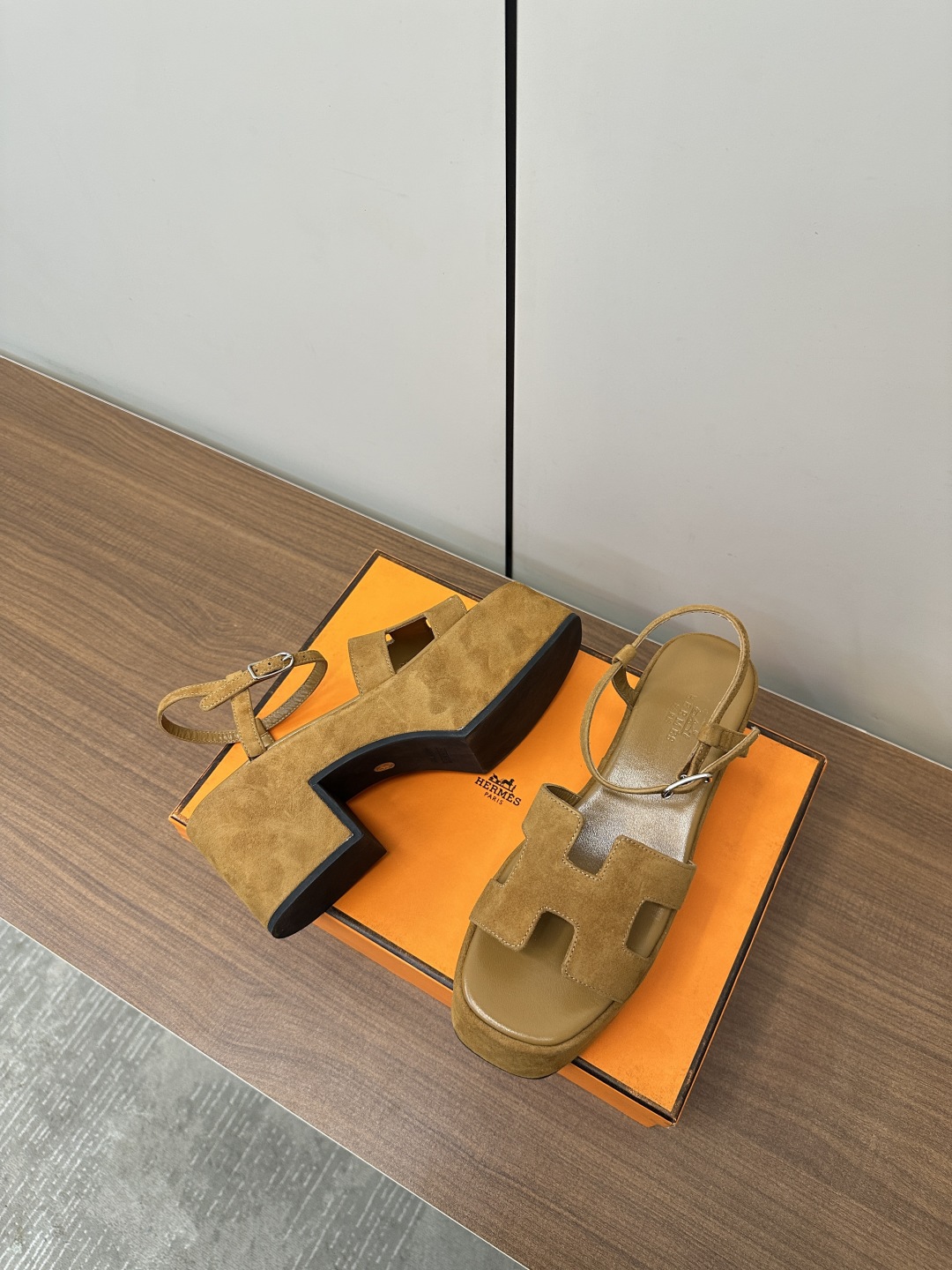 HERMES  00059