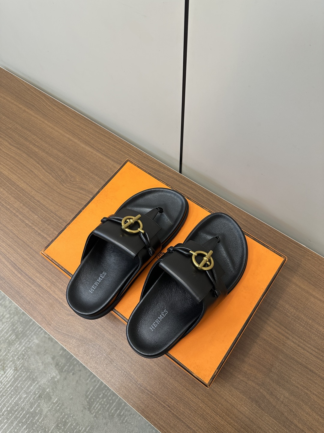 HERMES  00069