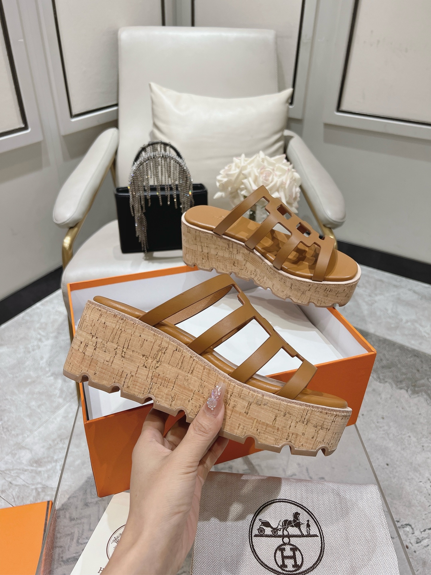 HERMES  00069