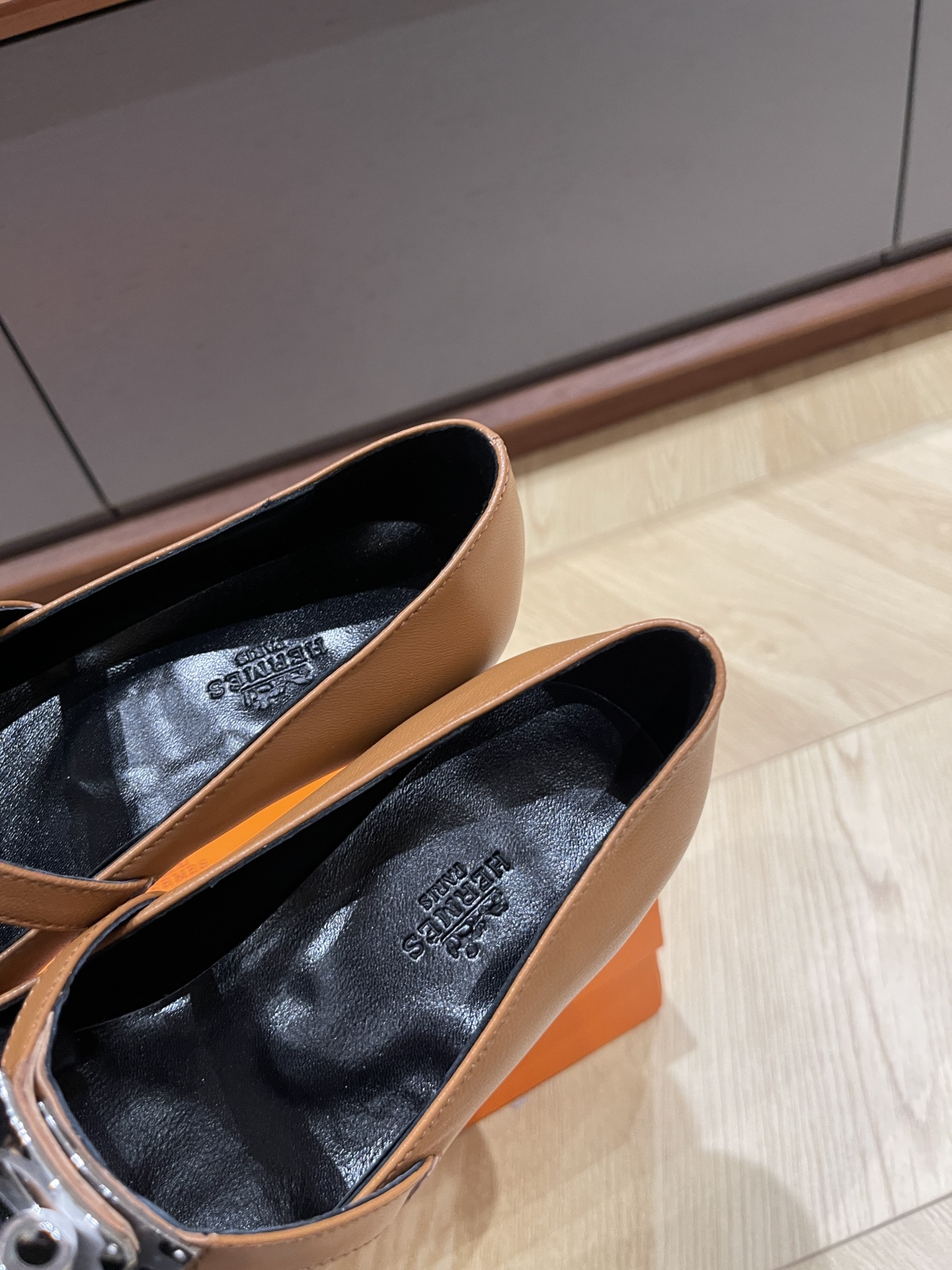HERMES 00069 HERMES 00069