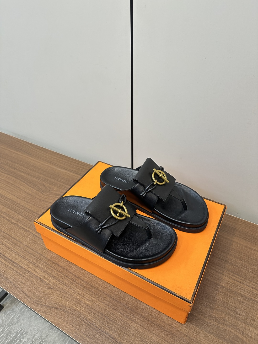 HERMES  00069