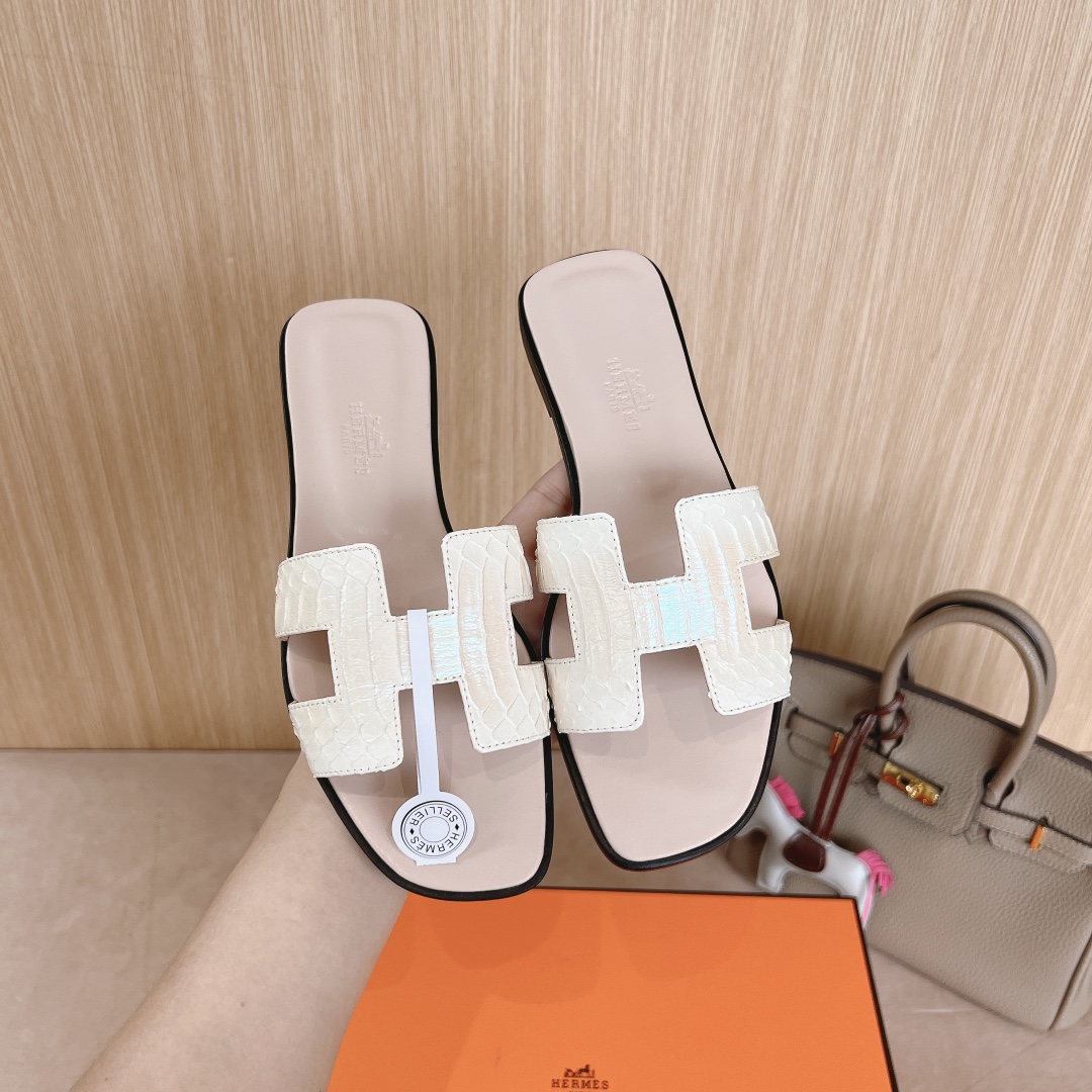 HERMES 00079 HERMES 00079