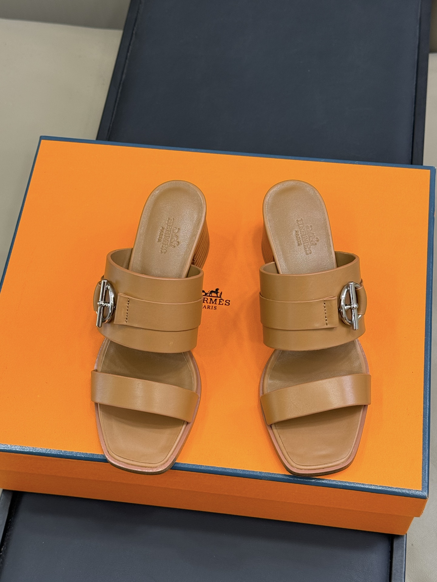 HERMES  00086