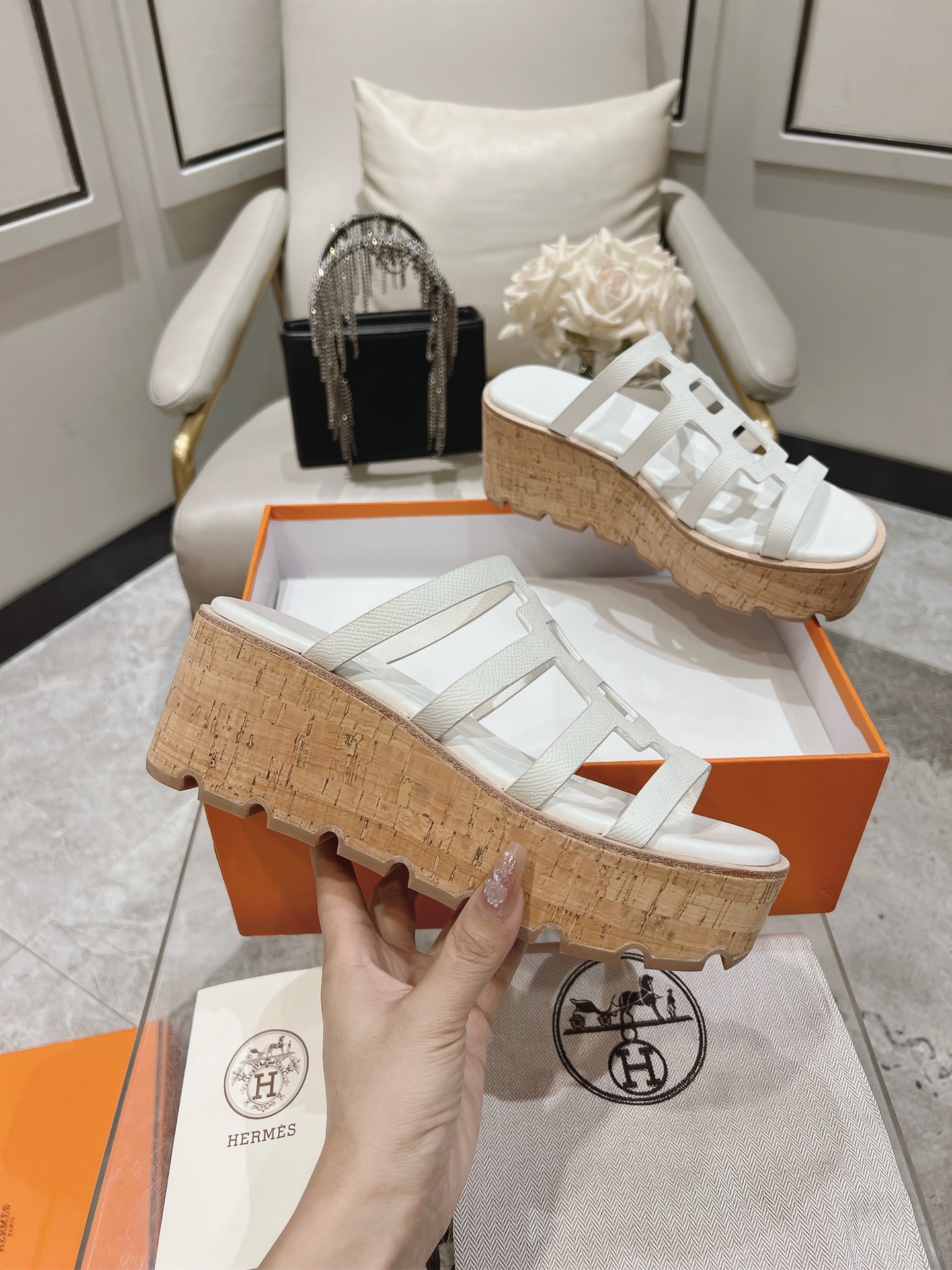 HERMES Isabella 30 Leather cork Plat form Sandals Mule Shoes H241120Z White beige