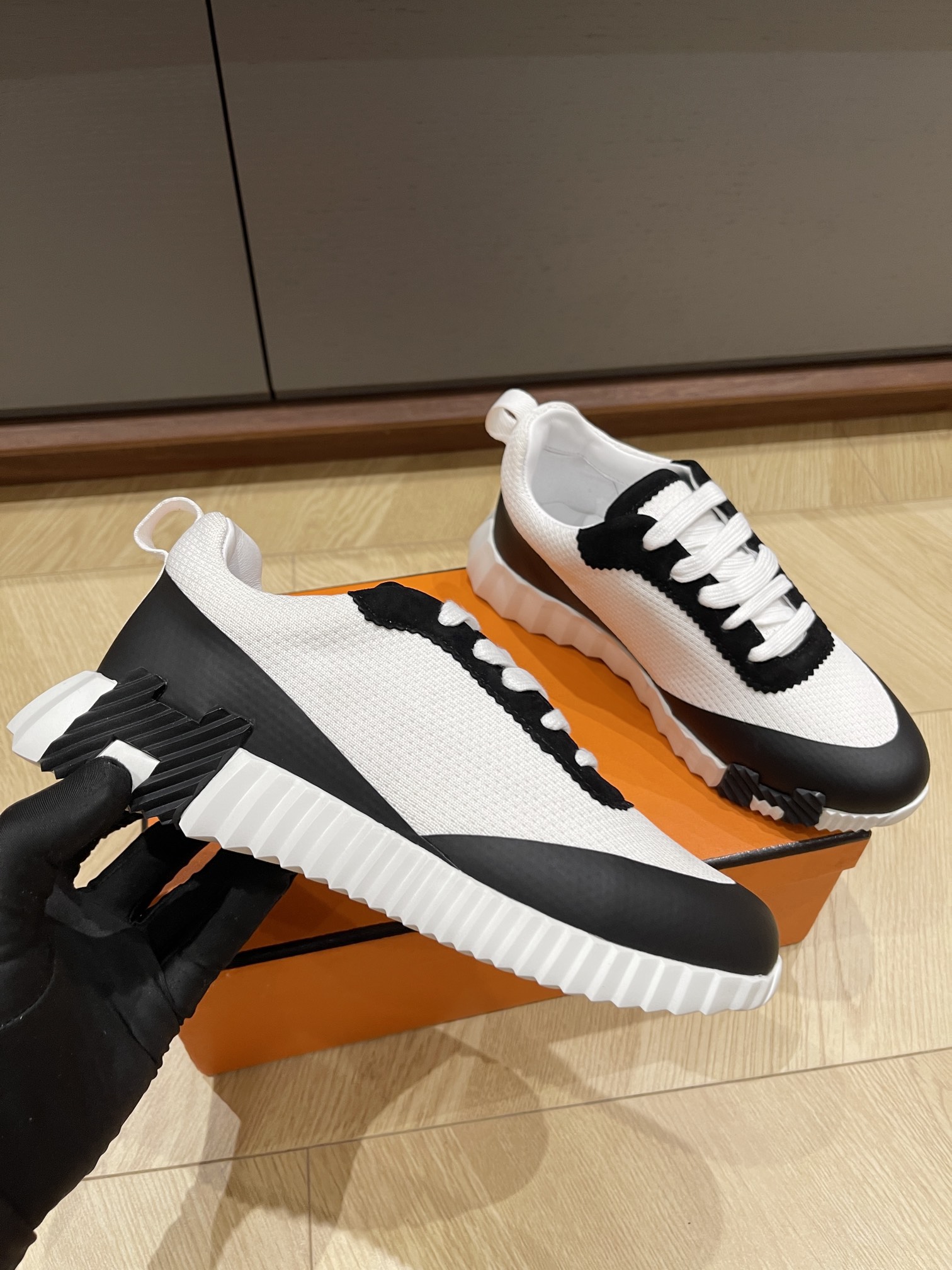HERMES 00099 HERMES 00099
