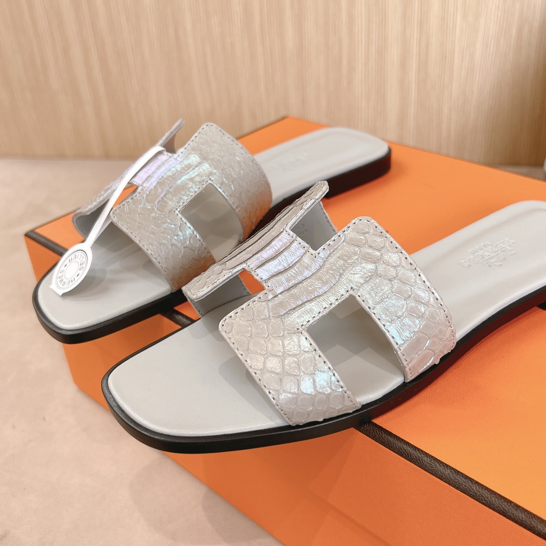 HERMES 00099 HERMES 00099