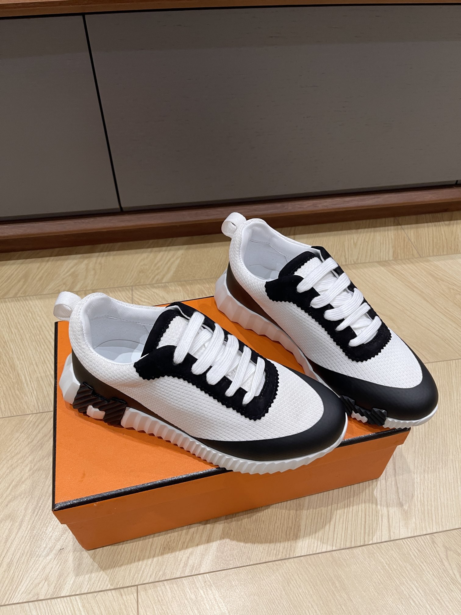 HERMES 00099 HERMES 00099