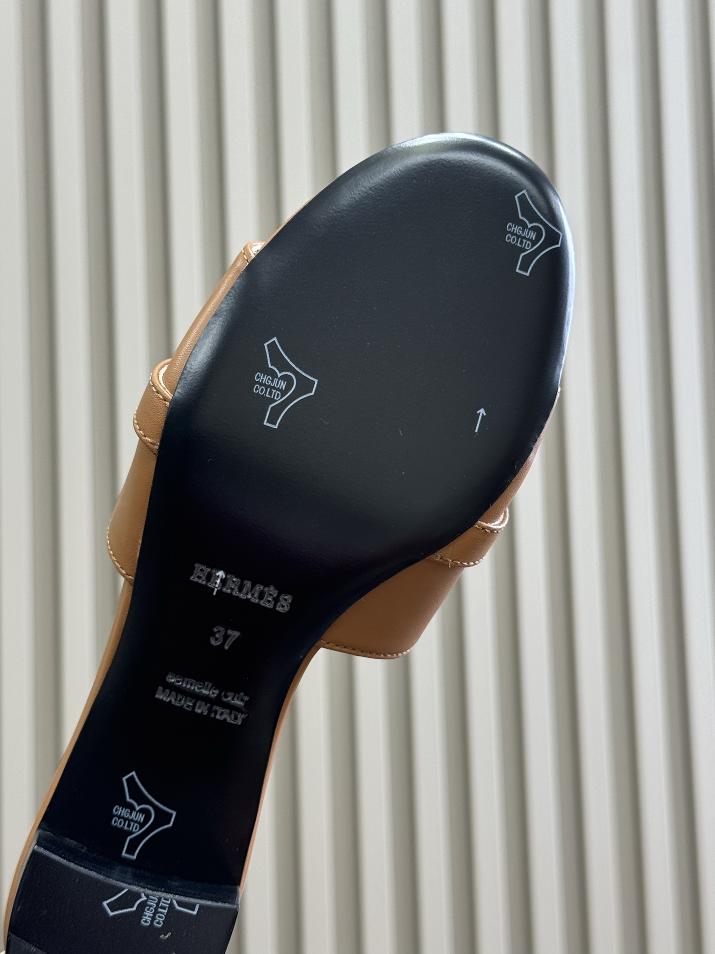 Gigi 50 sandal | Hermès USA