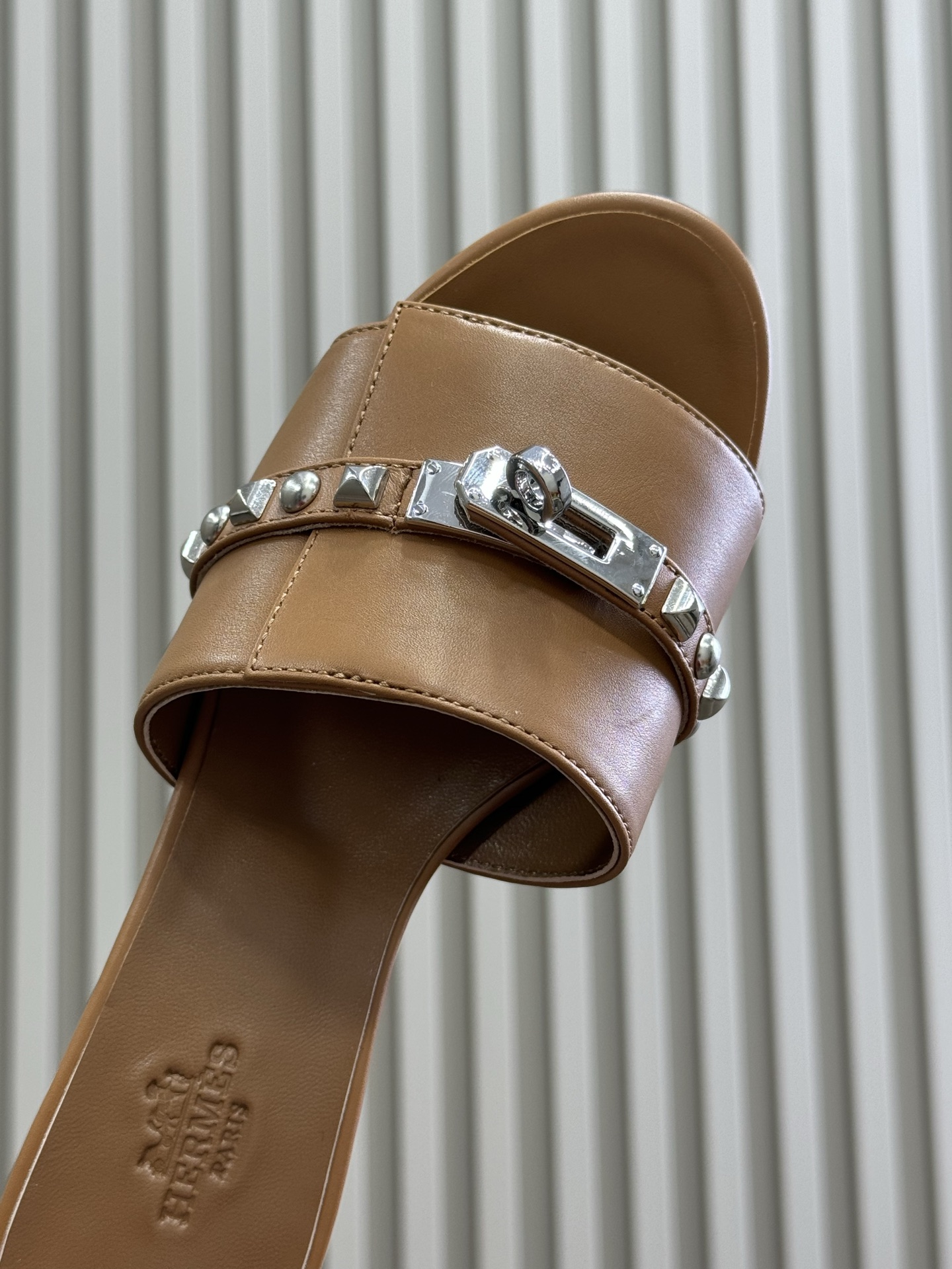 Gigi 50 sandal | Hermès USA