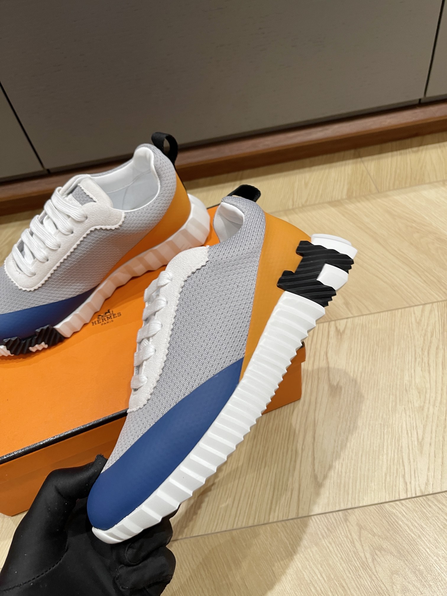 HERMES 00109 HERMES 00109