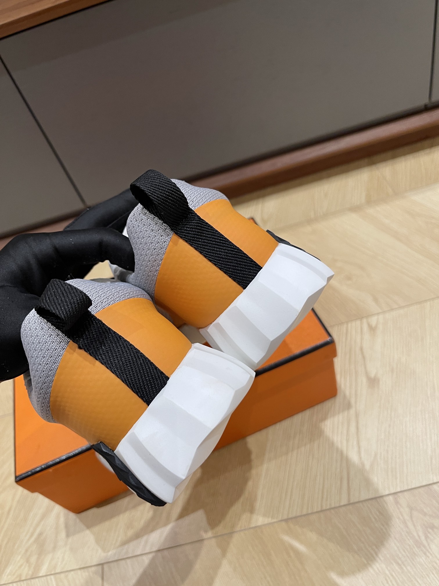 HERMES 00109 HERMES 00109