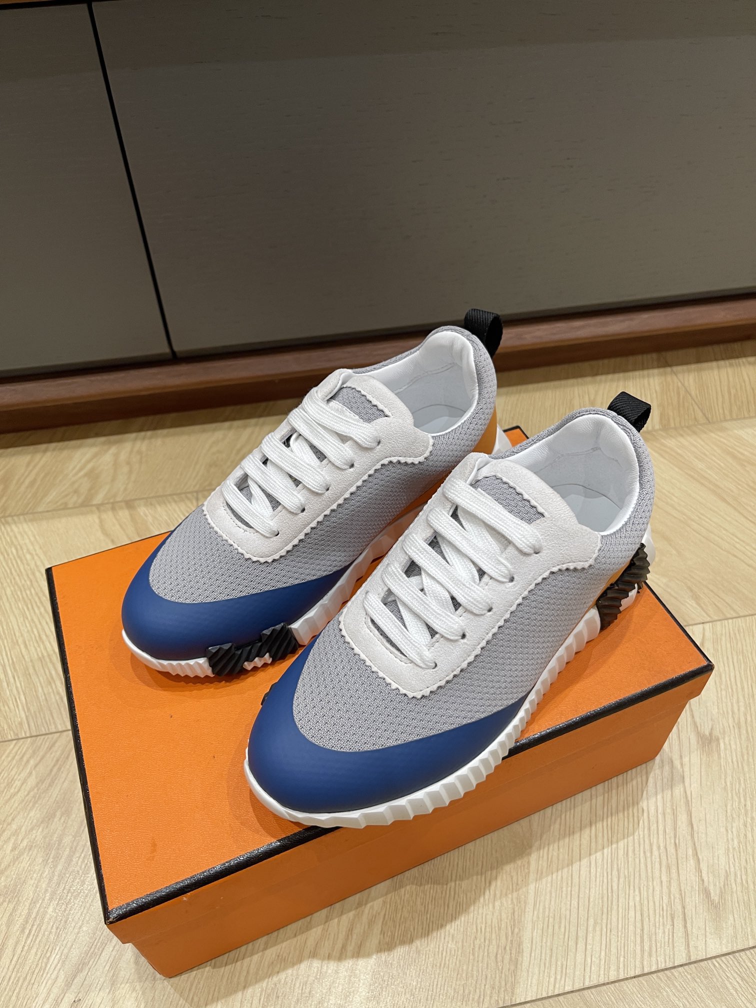HERMES 00109 HERMES 00109
