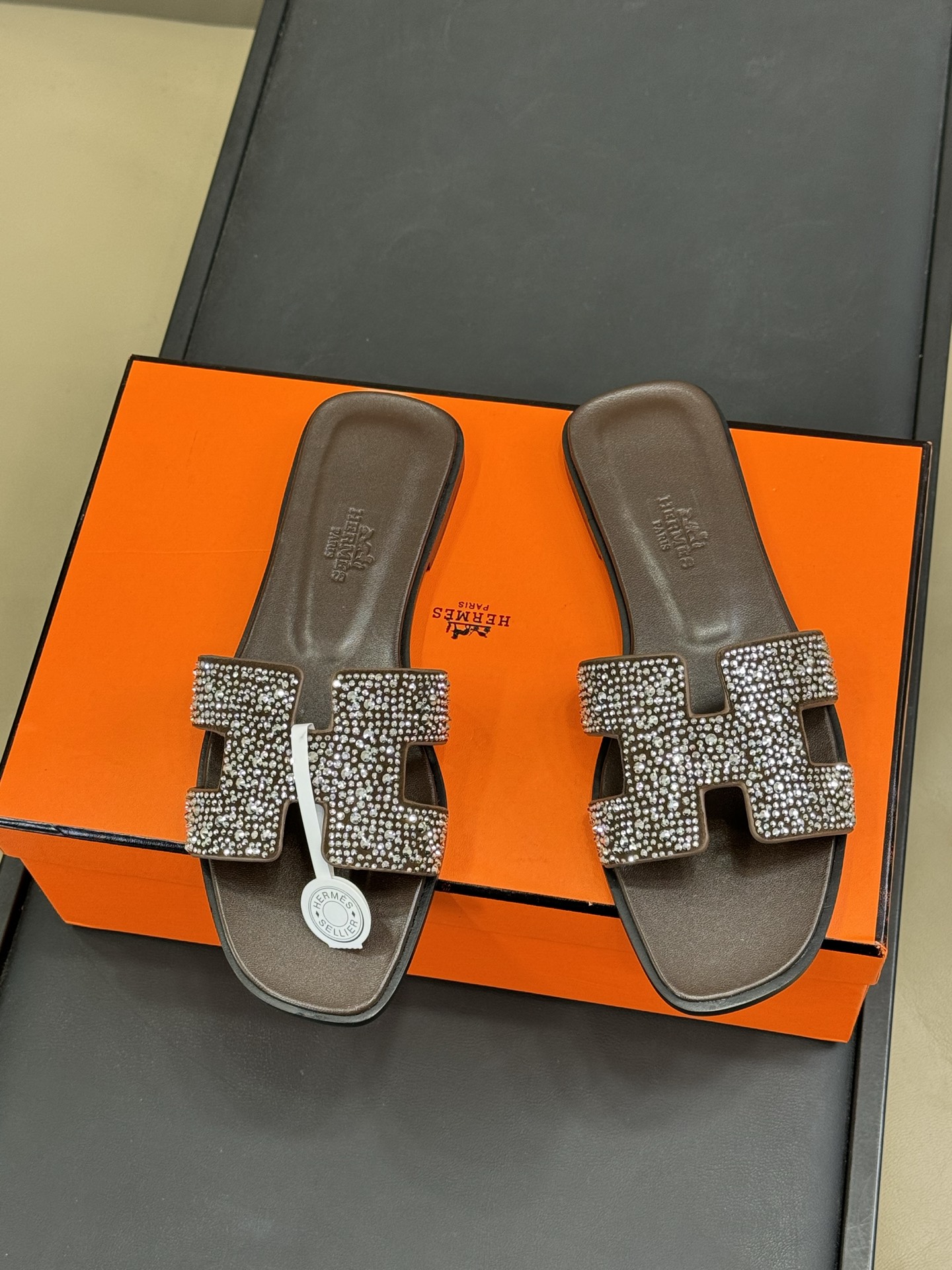 HERMES 00109 HERMES 00109