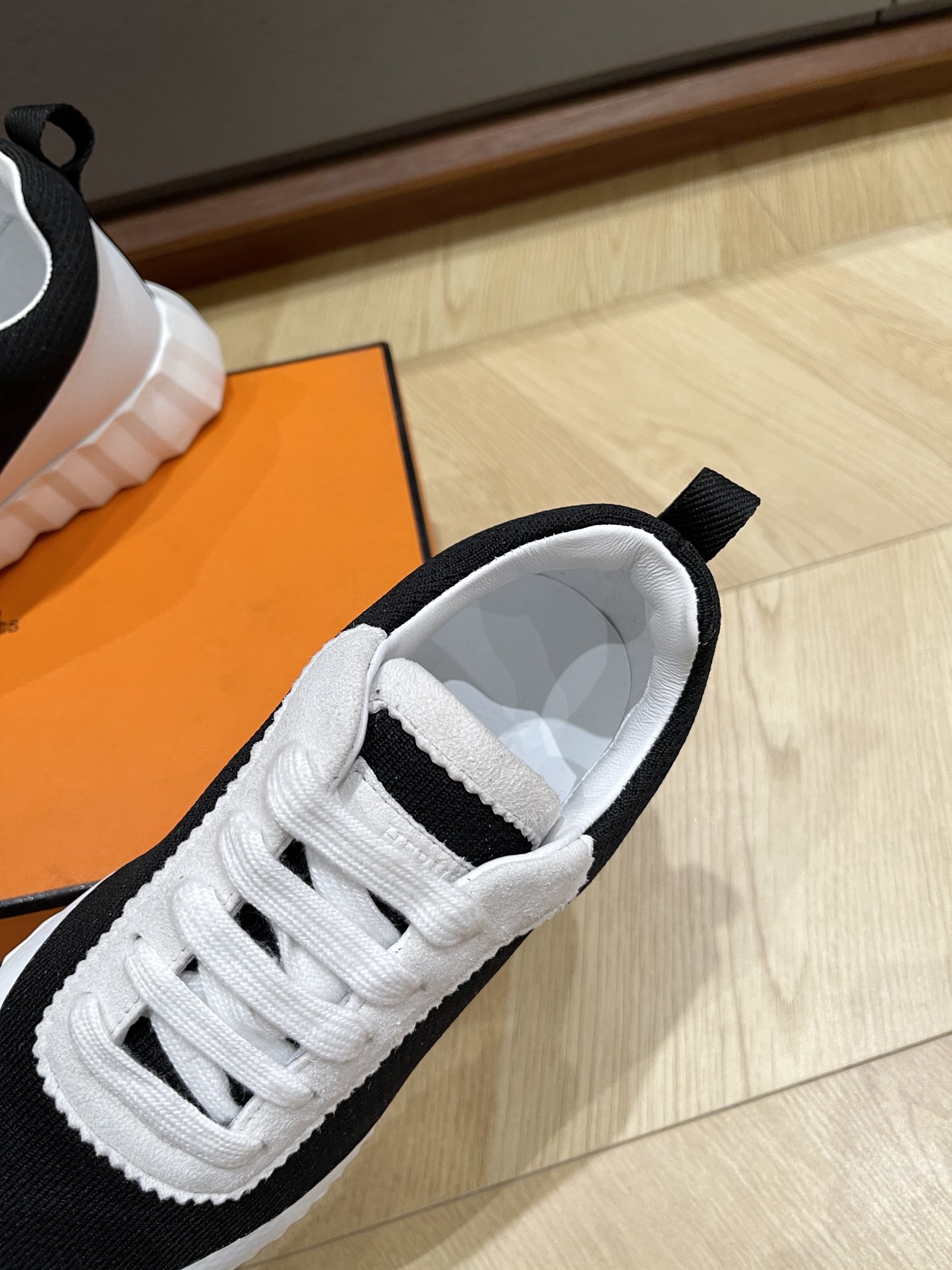 HERMES 00119 HERMES 00119