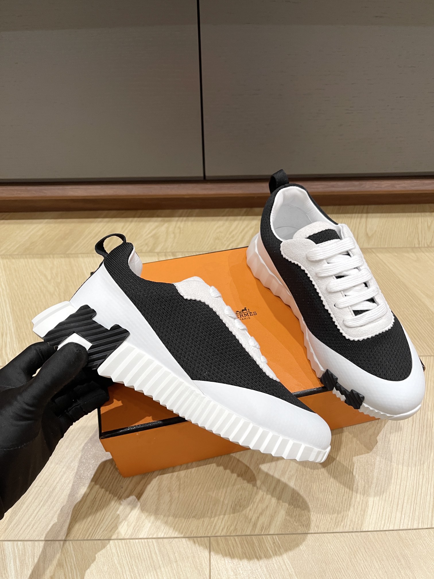 HERMES 00119 HERMES 00119