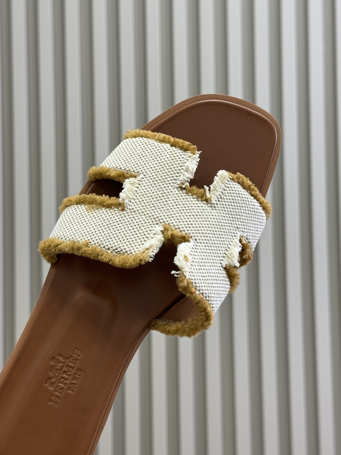 HERMES 00119 HERMES 00119