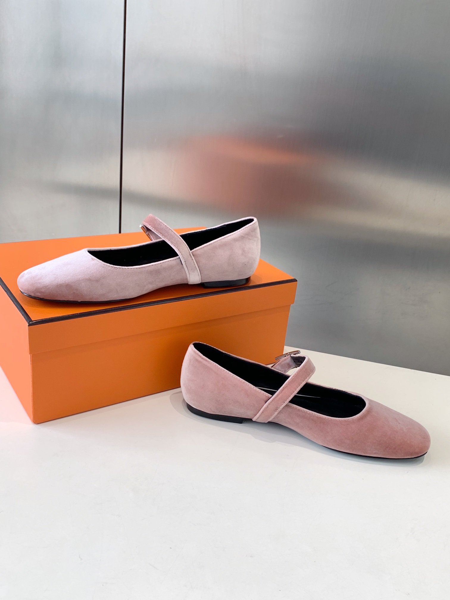 HERMES  001210