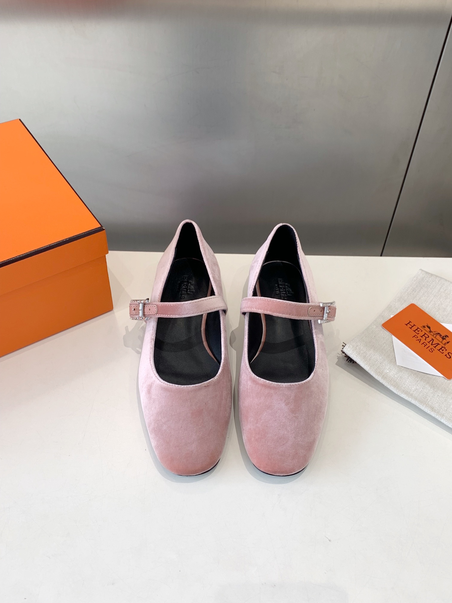 HERMES  001210
