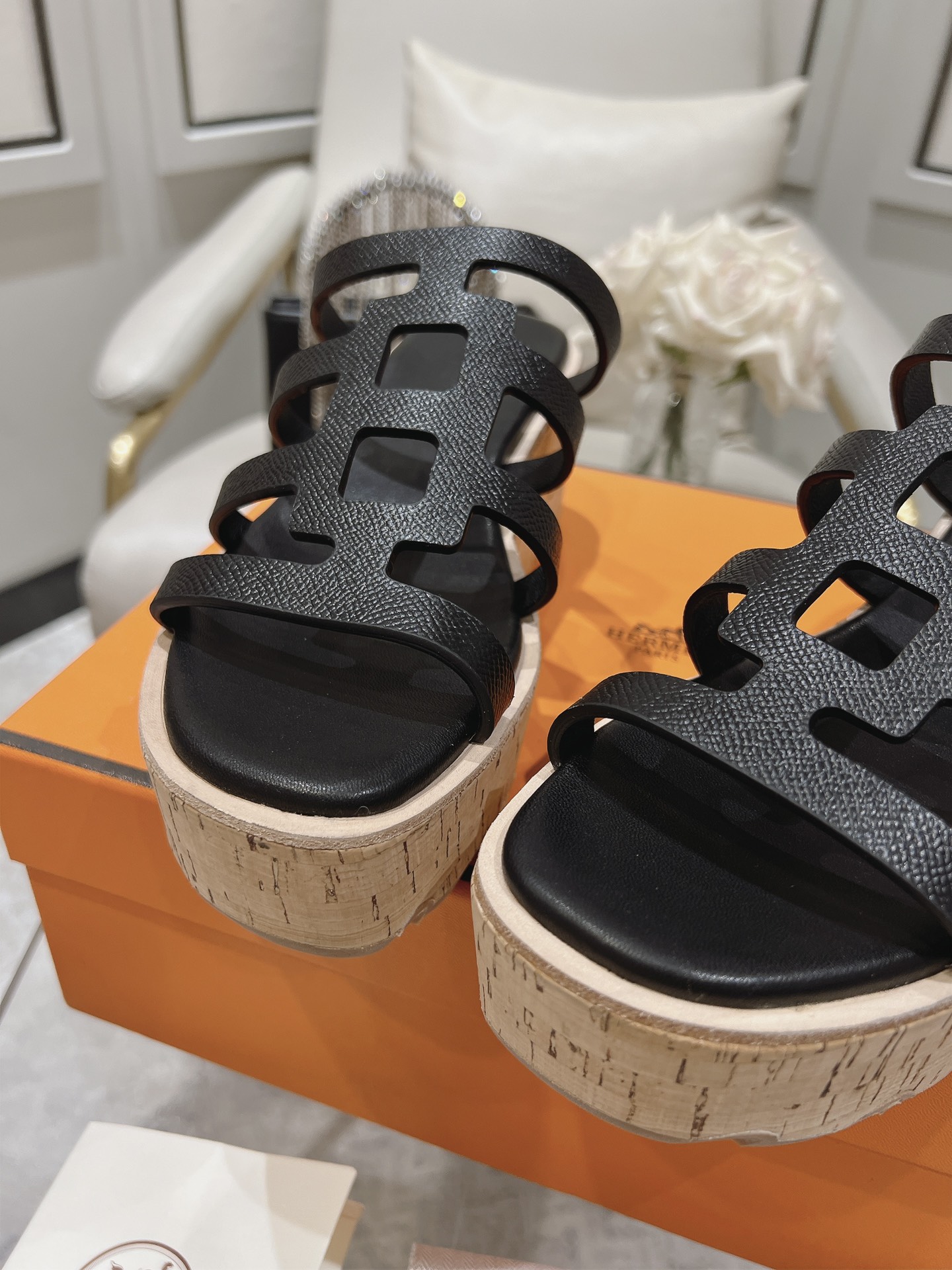 Hermes Women Isabella 30 Sandal in Calfskin-Black