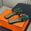 HERMES 00136