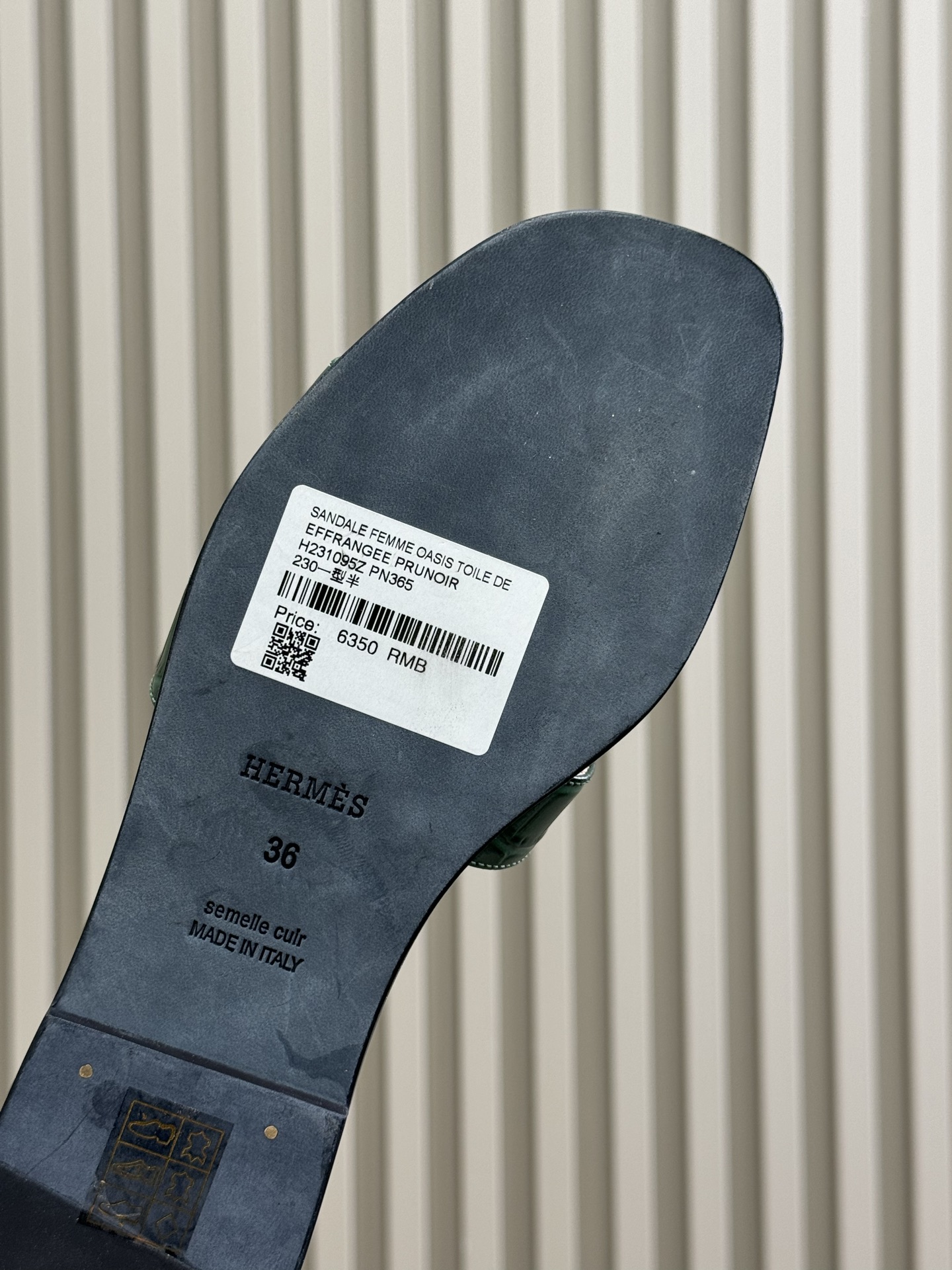 HERMES 00136