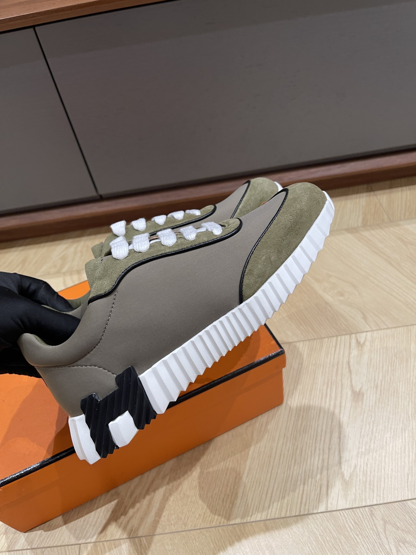 HERMES 00139