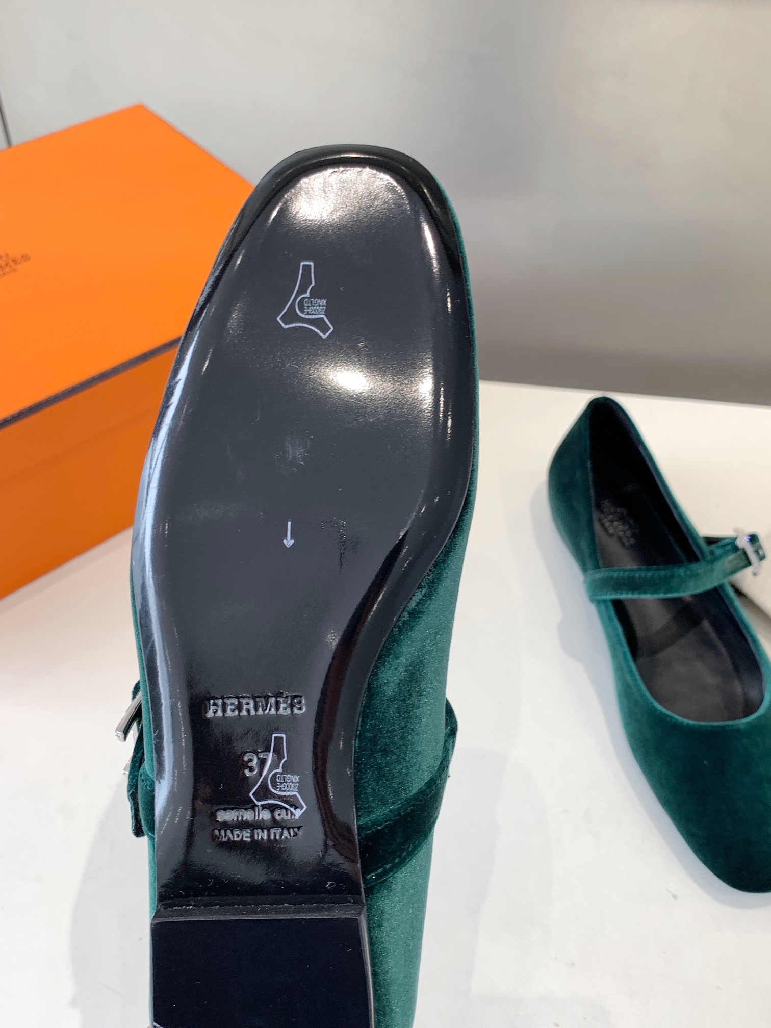 Hermès Ballerines en velours vertes