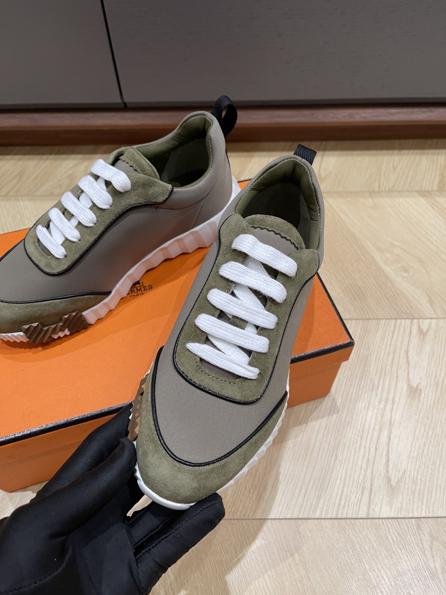 HERMES 00139