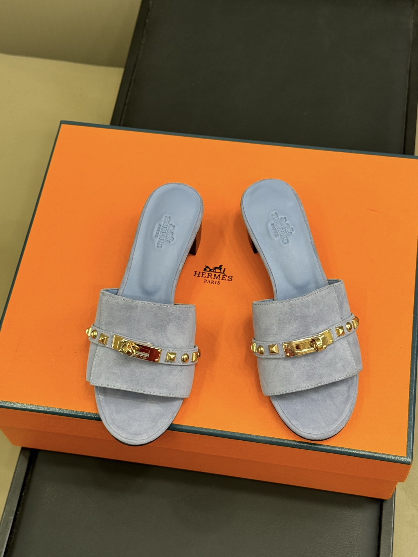 HERMES  00139