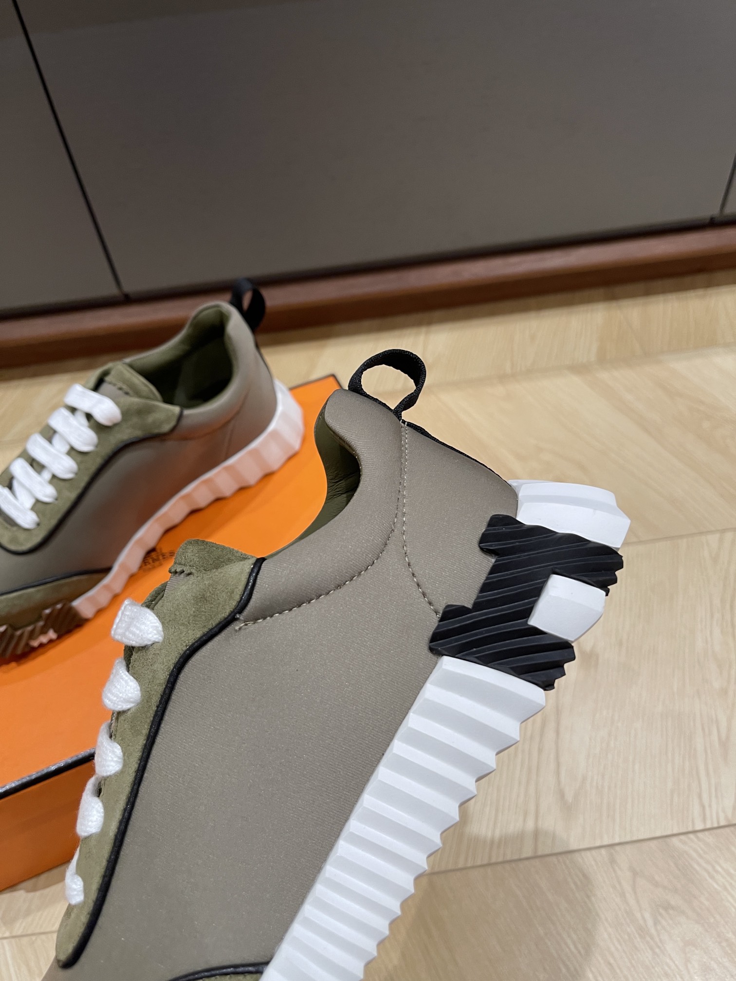 HERMES 00139