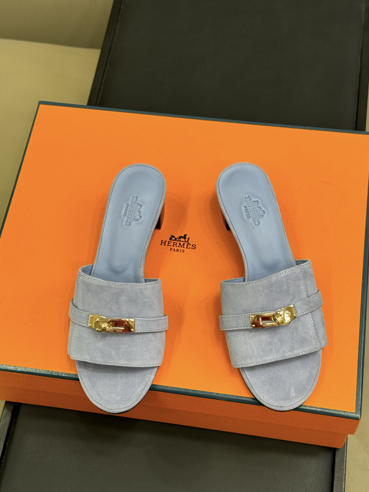 HERMES  00139