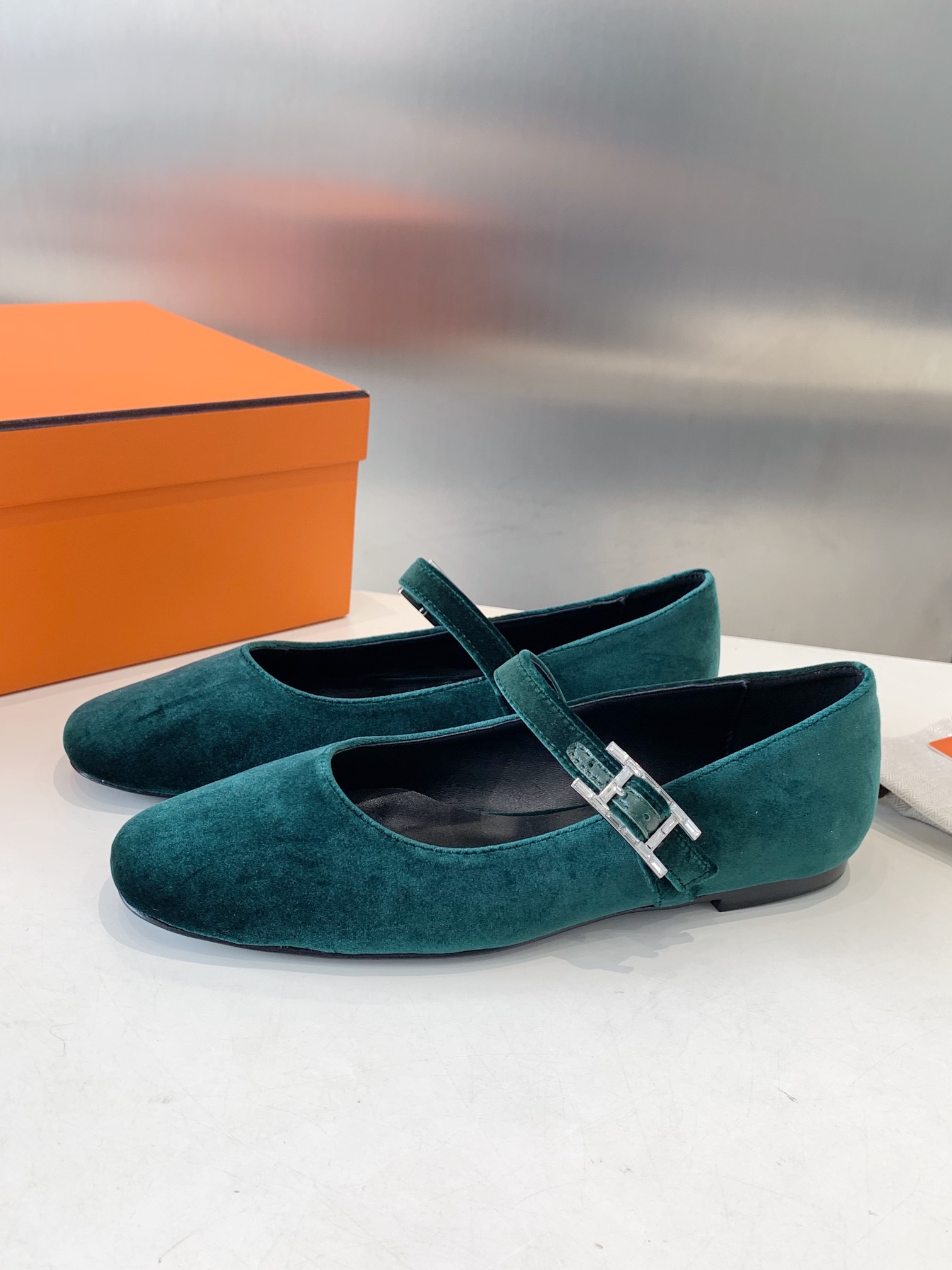 Hermès Ballerines en velours vertes